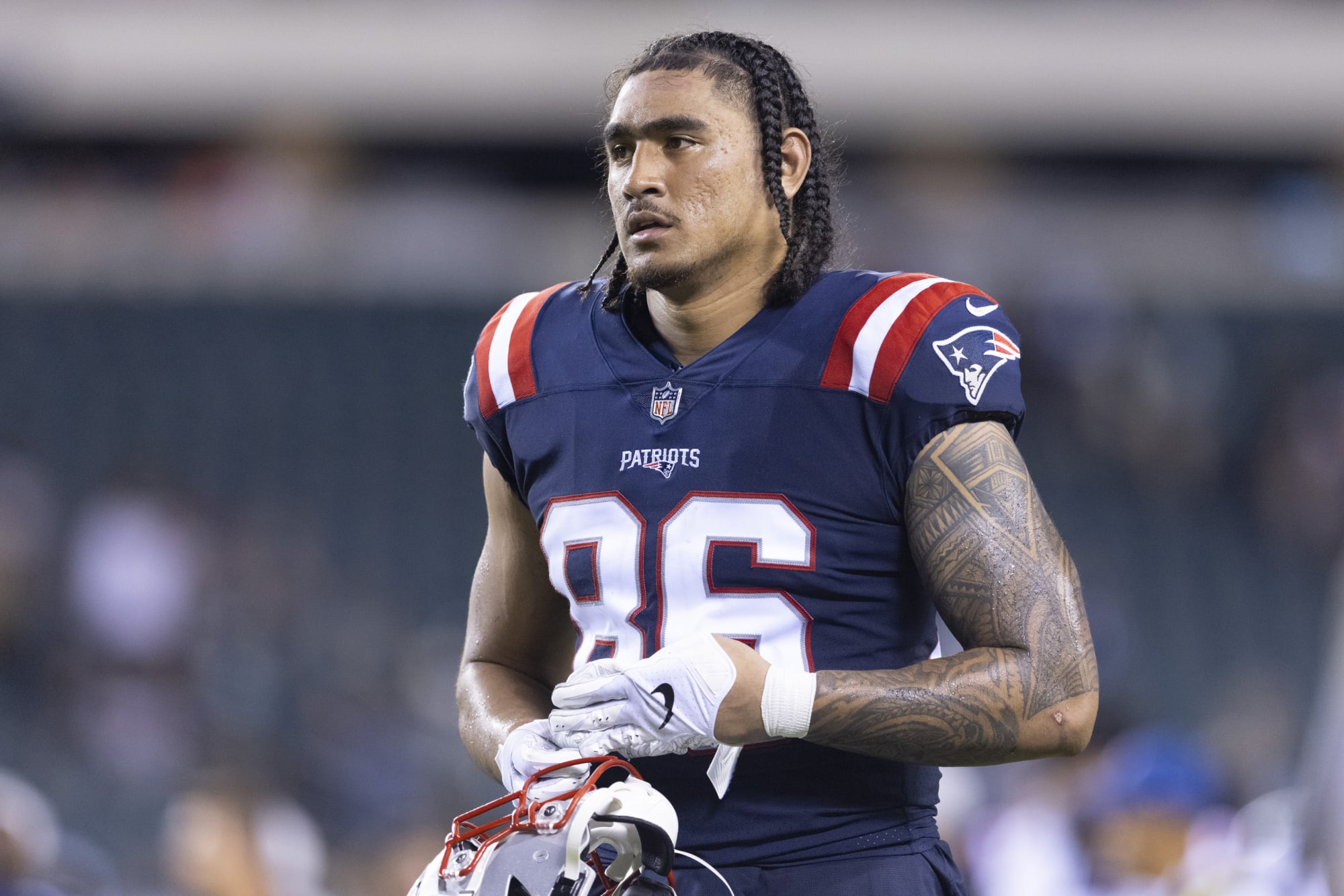 Devin Asiasi’s dad shares heartfelt thanks to Bill Belichick after roster cuts remove TE
