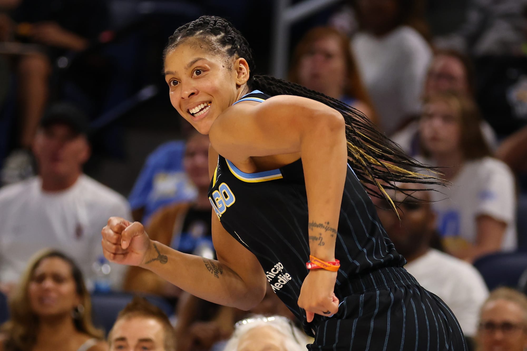 Photo of Above the Break: Candace Parker, Chelsea Gray and the Storm defense