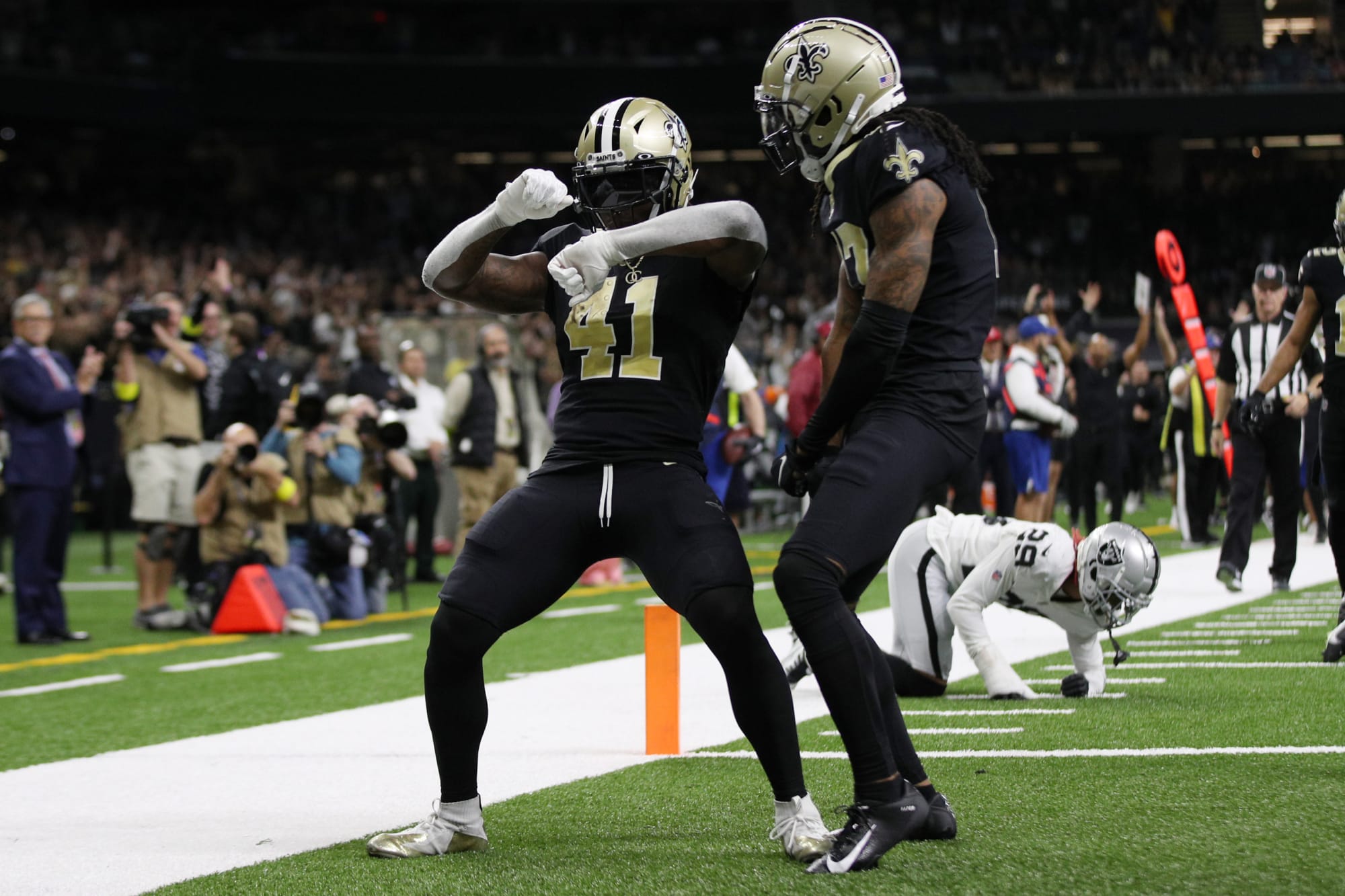 Alvin Kamara woke up just in time to boost his trade value