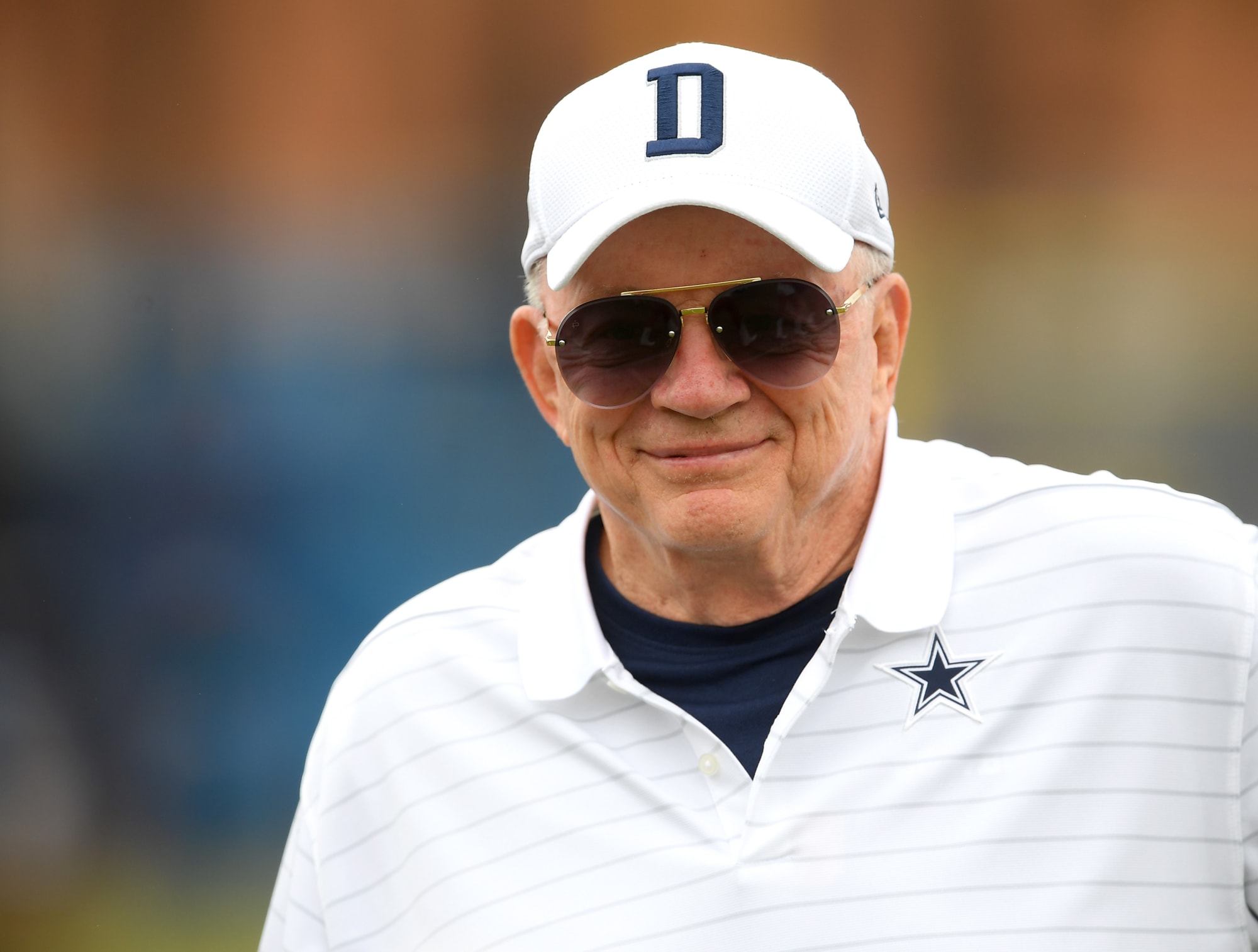 The latest on Cowboys trade deadline: Every rumor, trade [UPDATED]