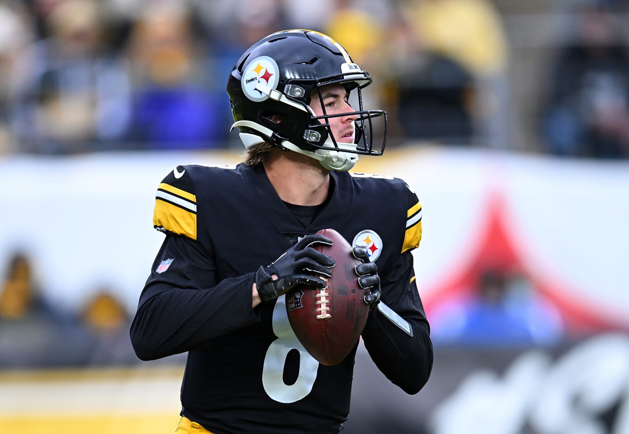 Pittsburgh sports talking head opens door for Kenny Pickett bust chatter
