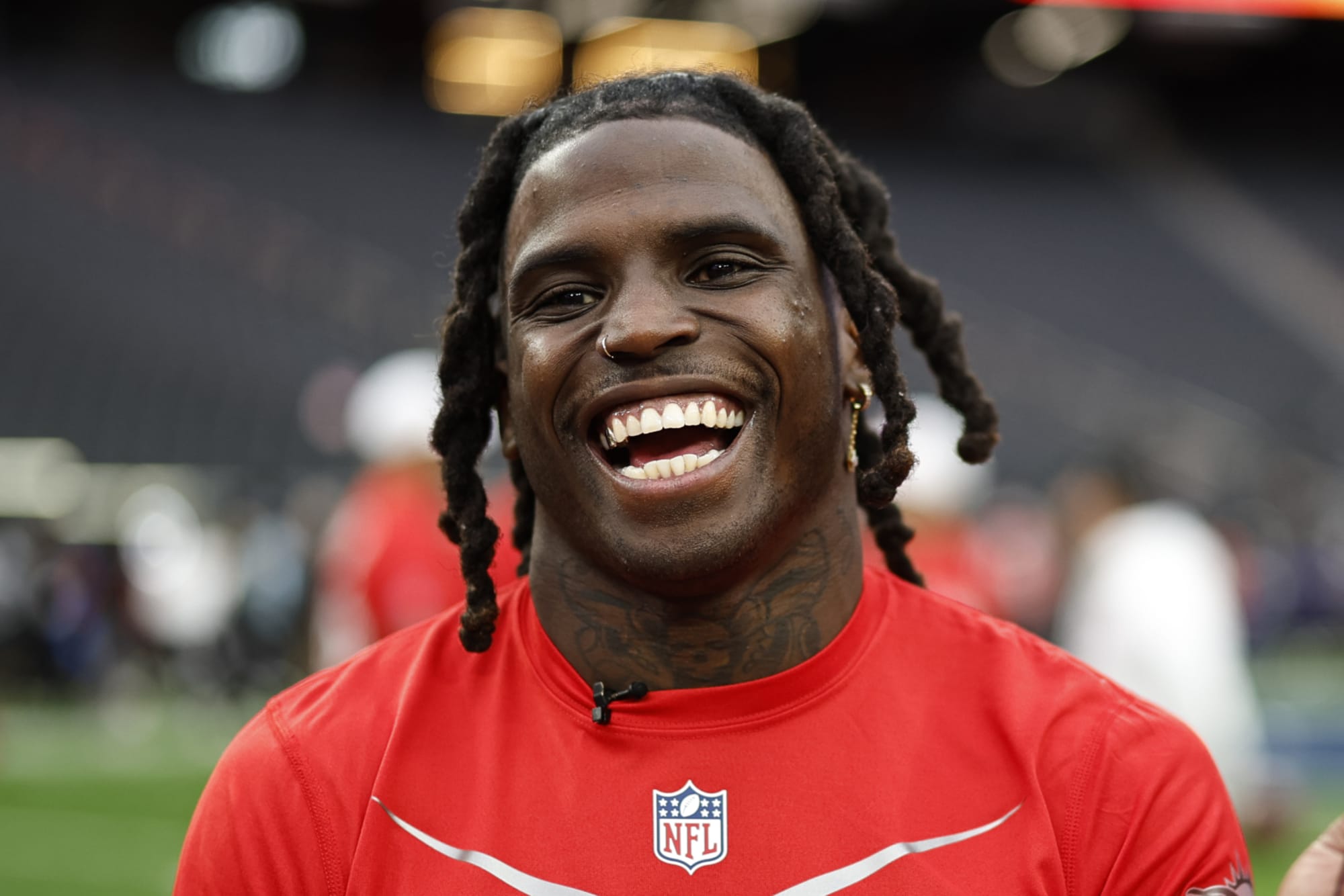 Tyreek Hill and F1 star demonstrate just how freakishly talented pro athletes are