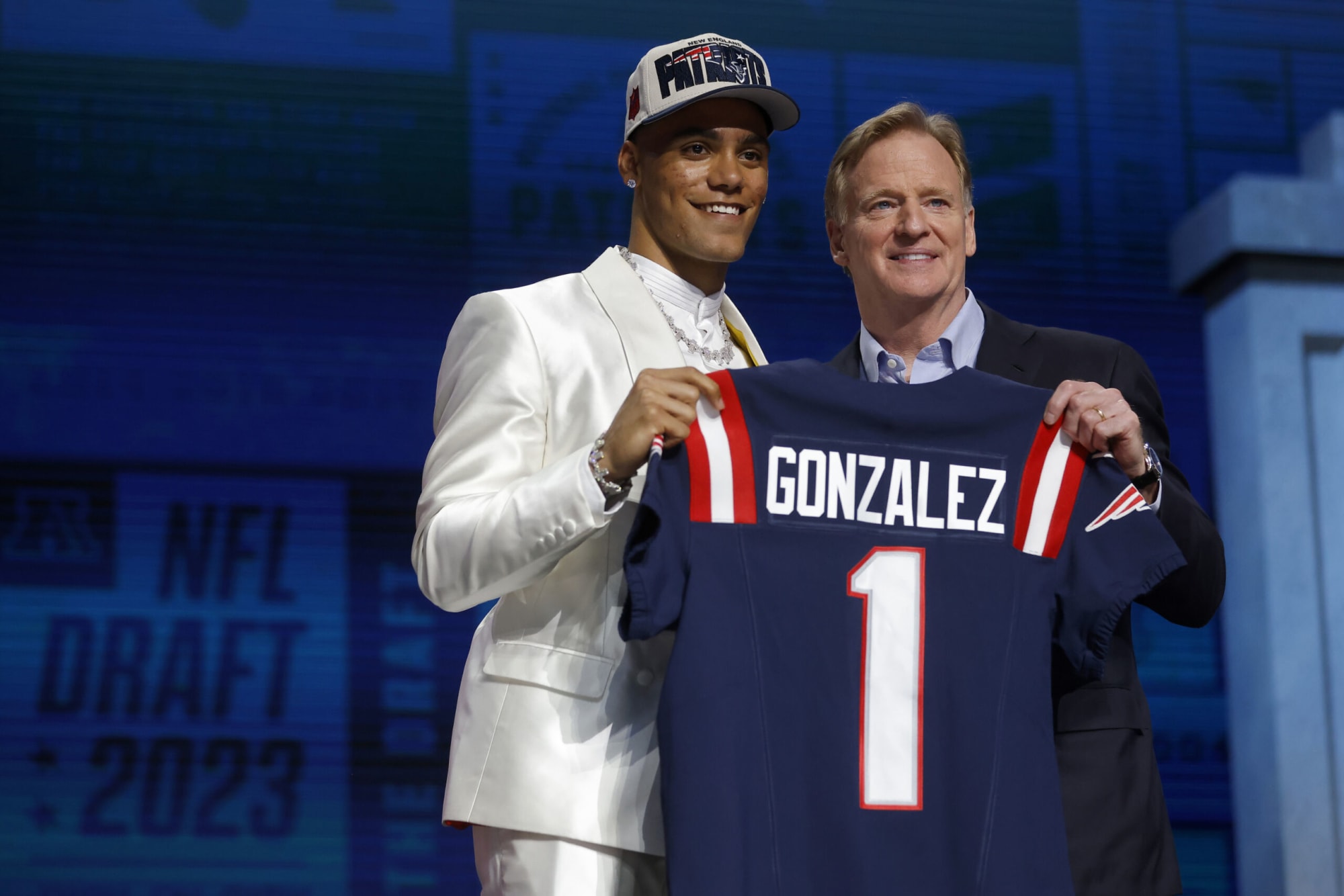Patriots star gives bleak outlook trying to hype up draft pick
