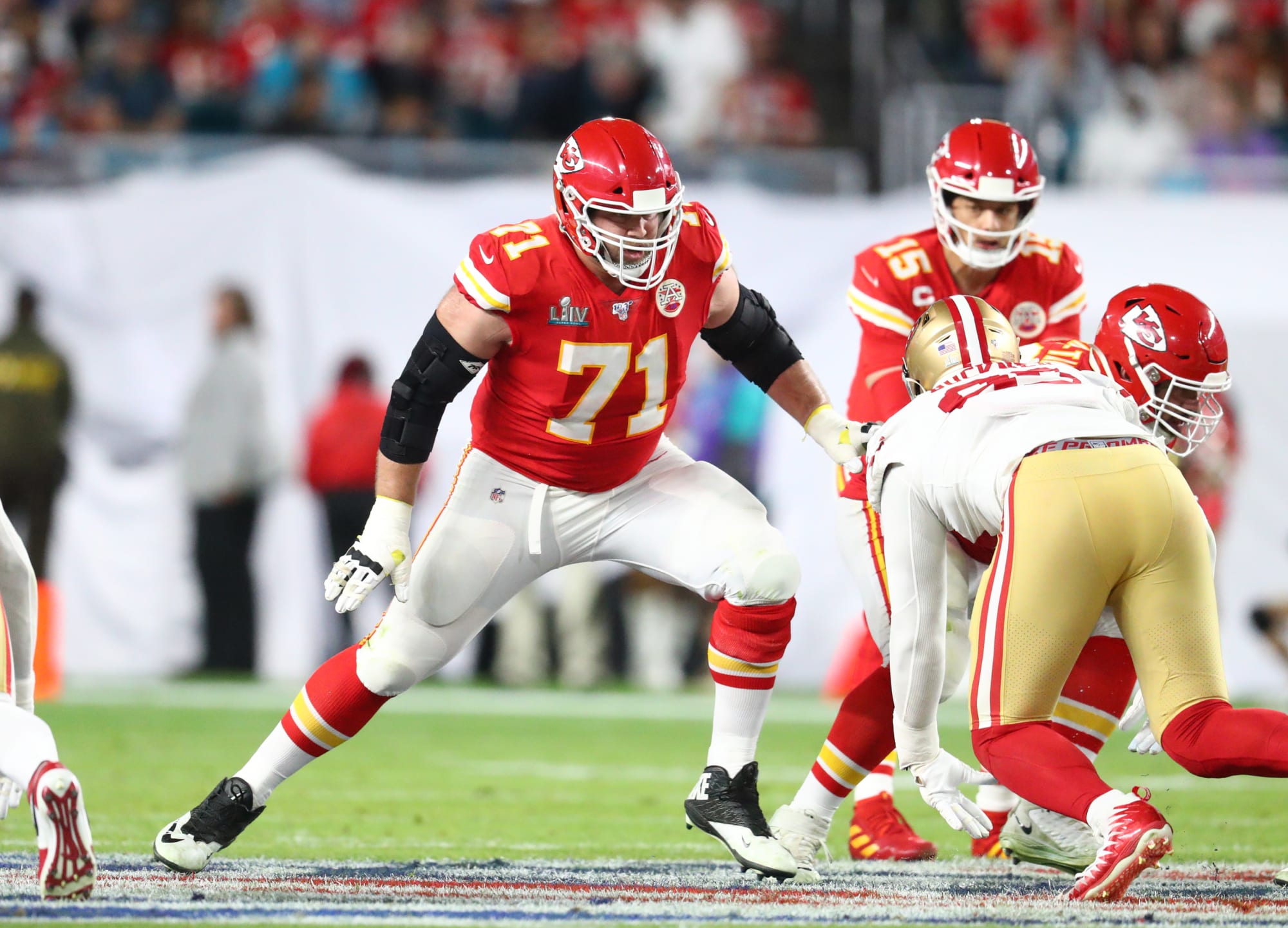 Chiefs’ Mitchell Schwartz gives important update on NFL career
