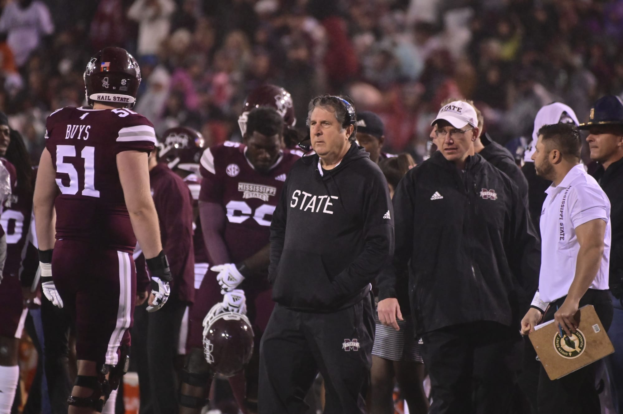 Mississippi State football radio broadcast of awful sequence deserves