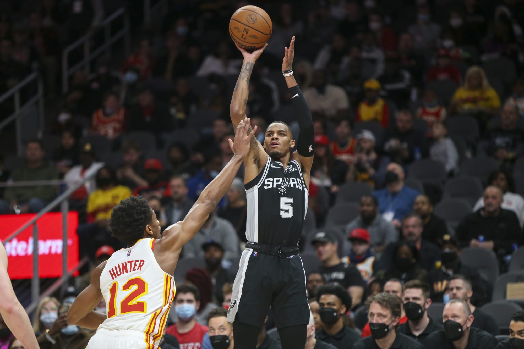 Dejounte Murray industry main points: Hawks pair Spurs superstar with Trae Younger