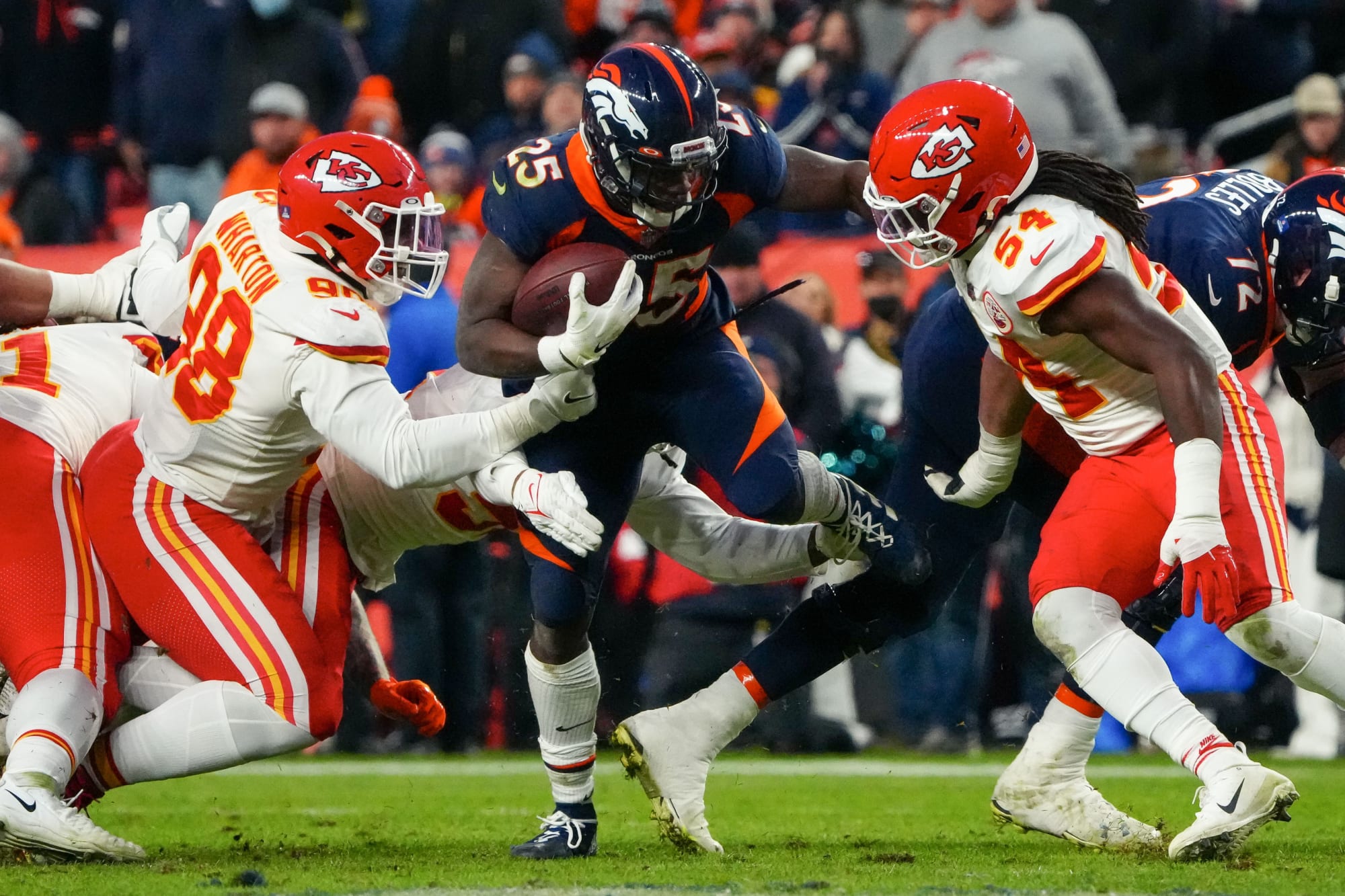 Chiefs can bury Broncos with their own shovel in Week 14 after latest signing