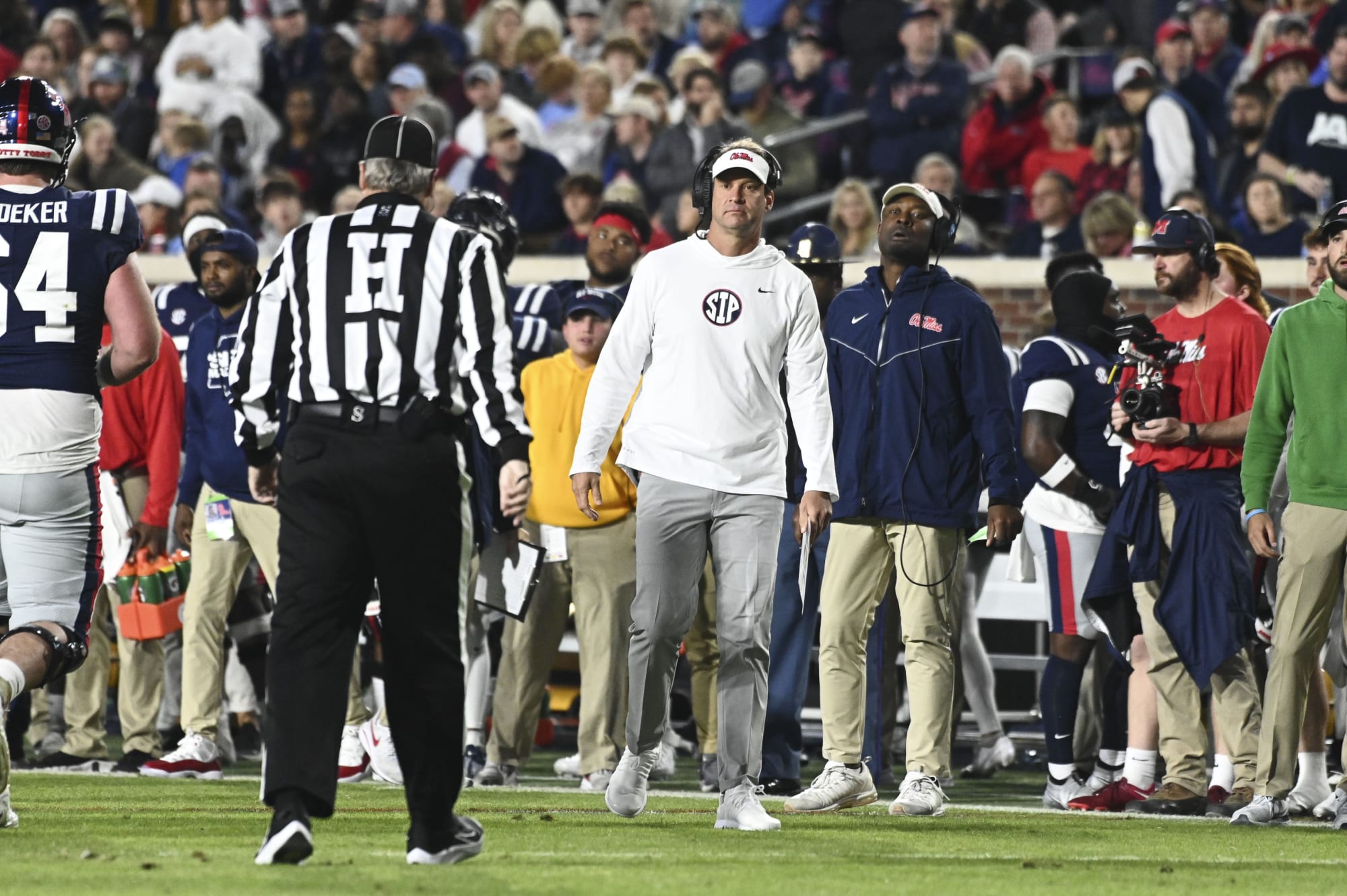 Egg Bowl descends into complete fan chaos Here's everything that