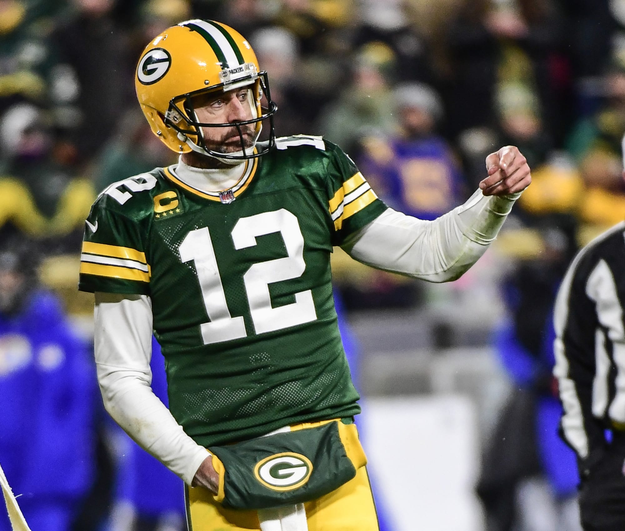 Photo of Aaron Rodgers rumors: 3 players to package in Jets, Packers trade