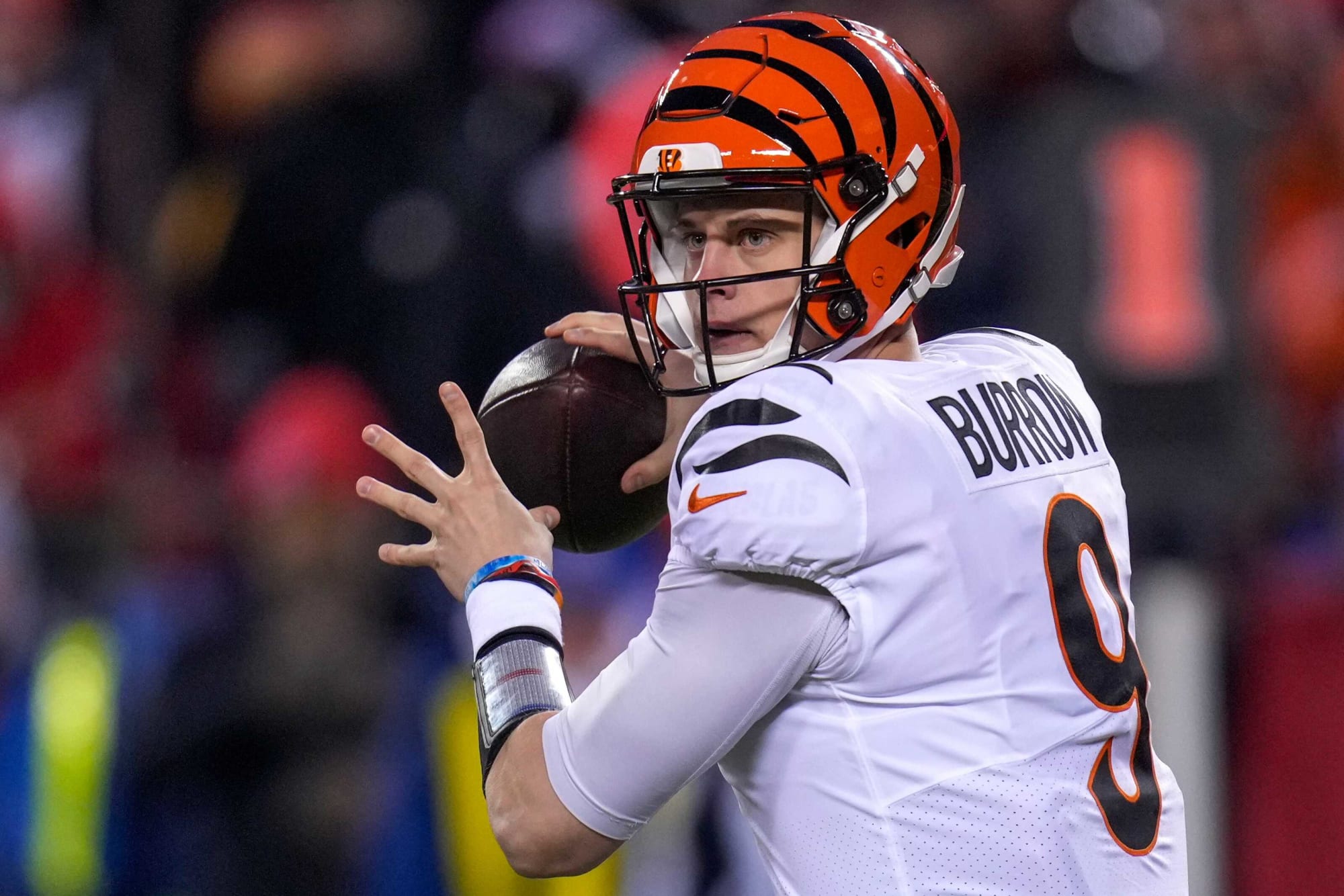 Photo of NFL rumors: Bengals sound oddly unconfident about Joe Burrow contract