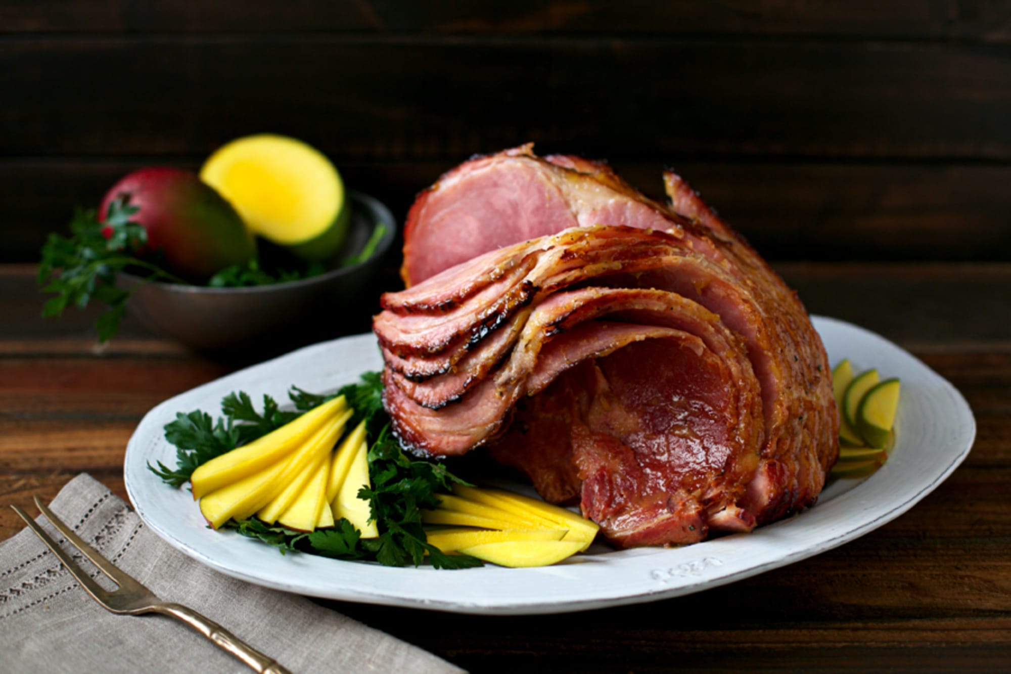 This Easter Ham Recipe Is A Tasty Upgrade And Skips The Pineapple