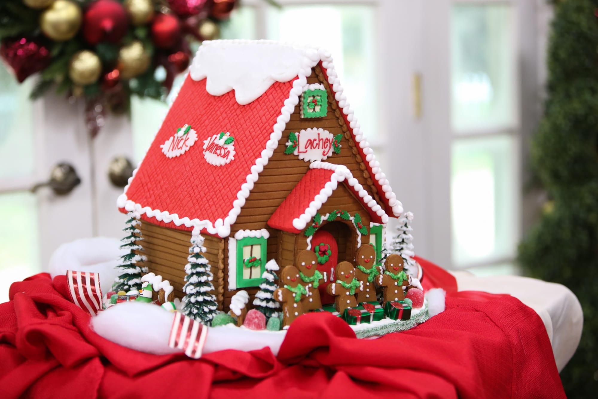 Tastiest ways to celebrate National Gingerbread House Day