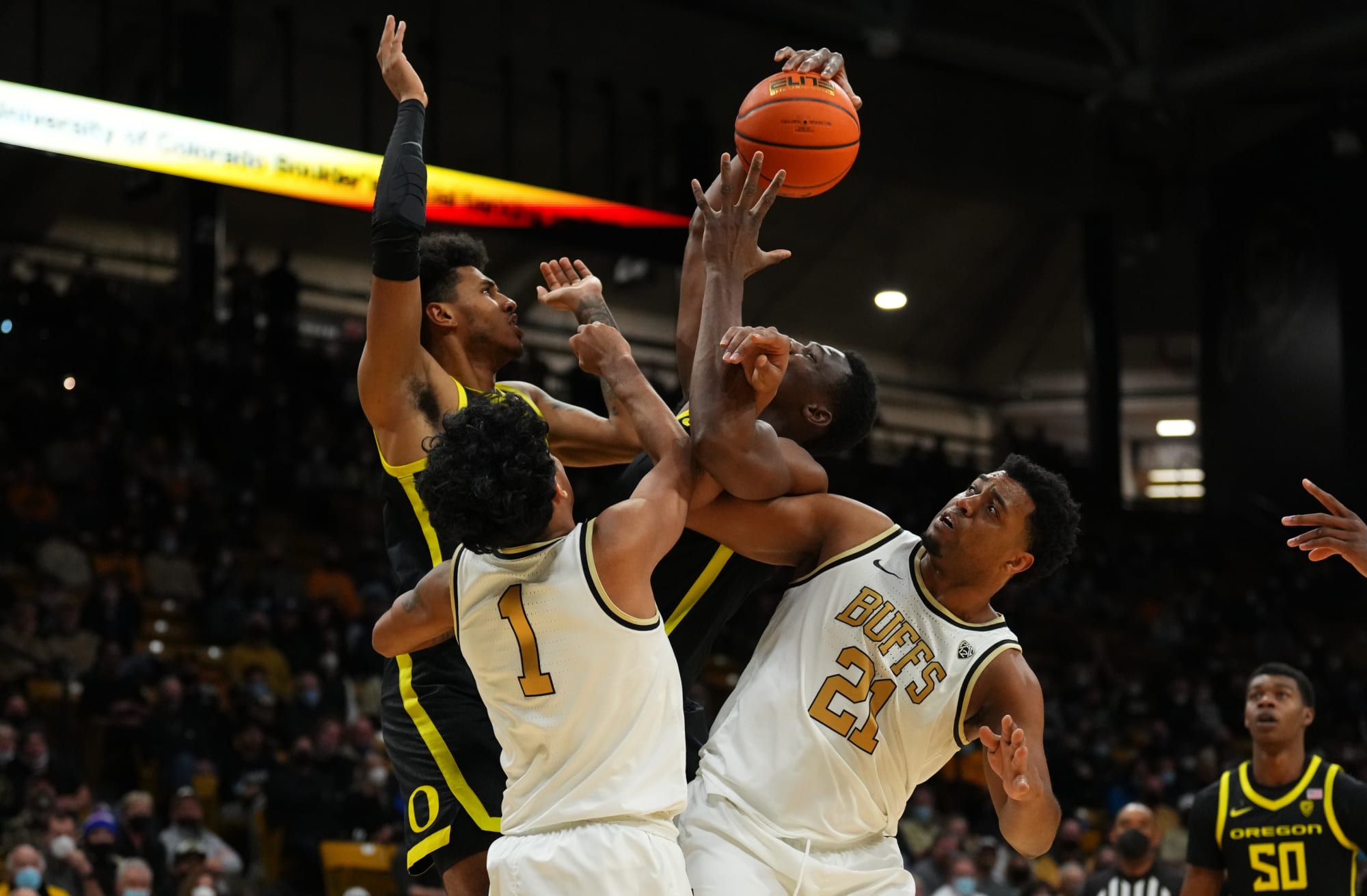 Oregon Ducks earn first win ever in Boulder, rout Colorado Buffaloes 66-51