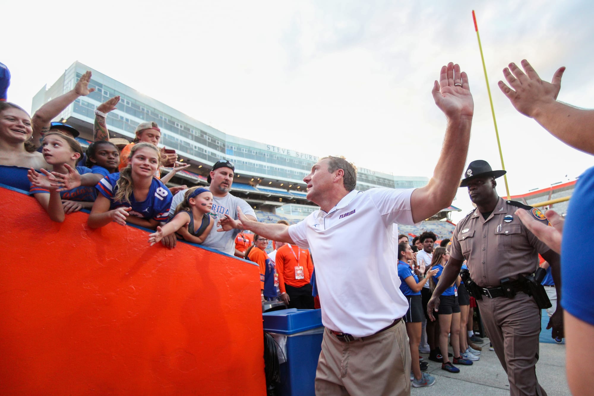 Florida football Gators eye pair of solid offensive recruits