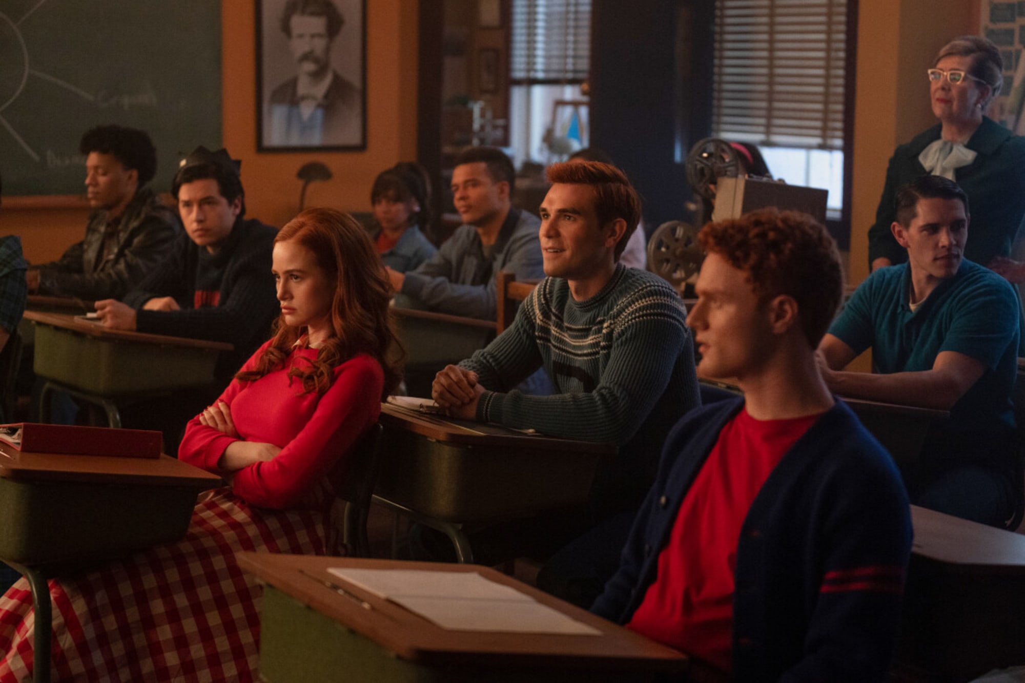 Riverdale Season Release Updates Cast Plot Ships And More
