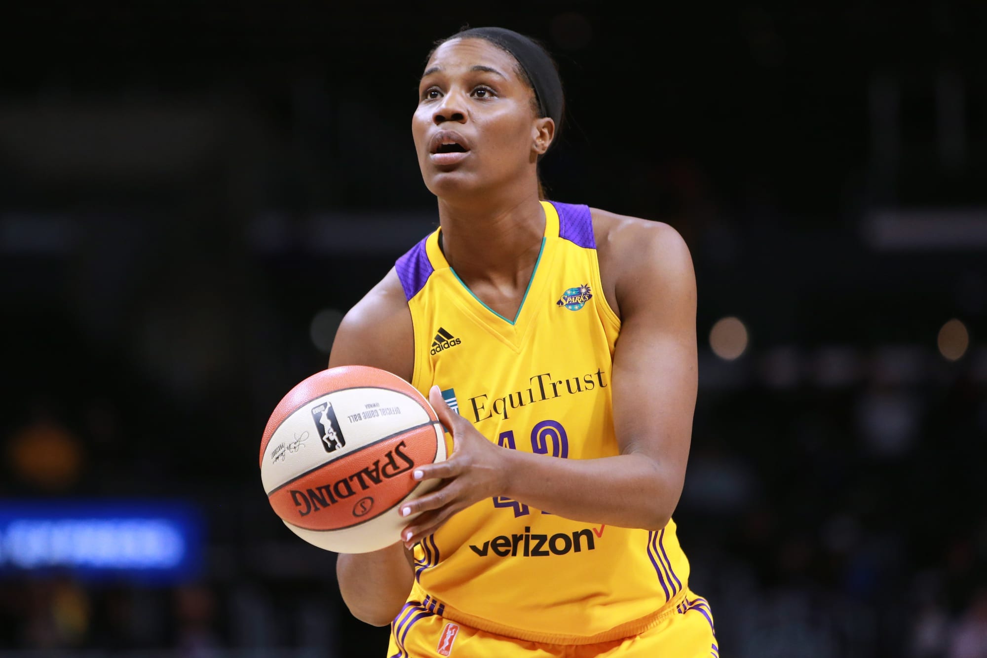 WNBA news: Los Angeles Sparks trade Jantel Lavender to Chicago Sky
