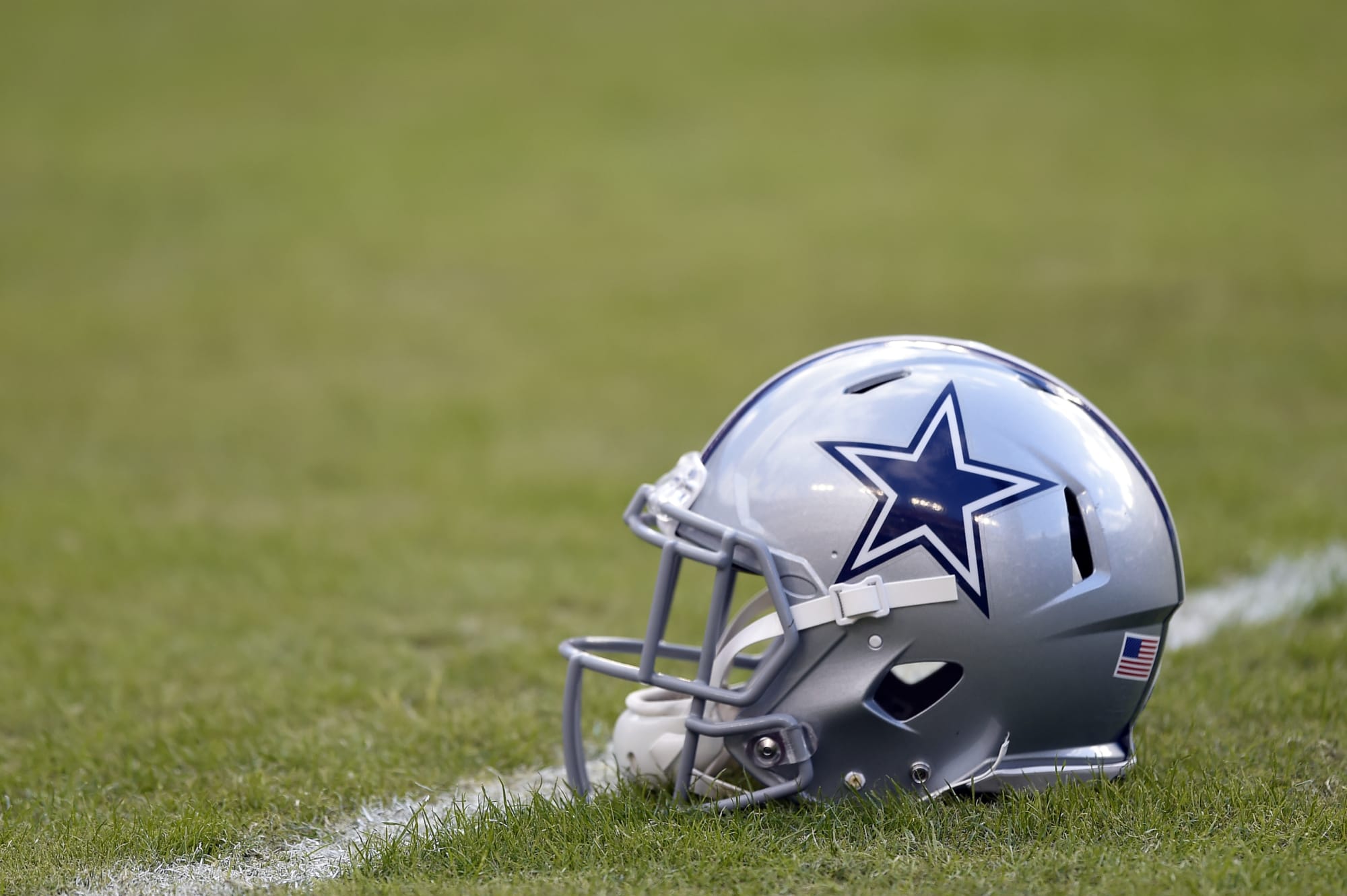 247Sports creates Texas footballDallas Cowboys helmet design