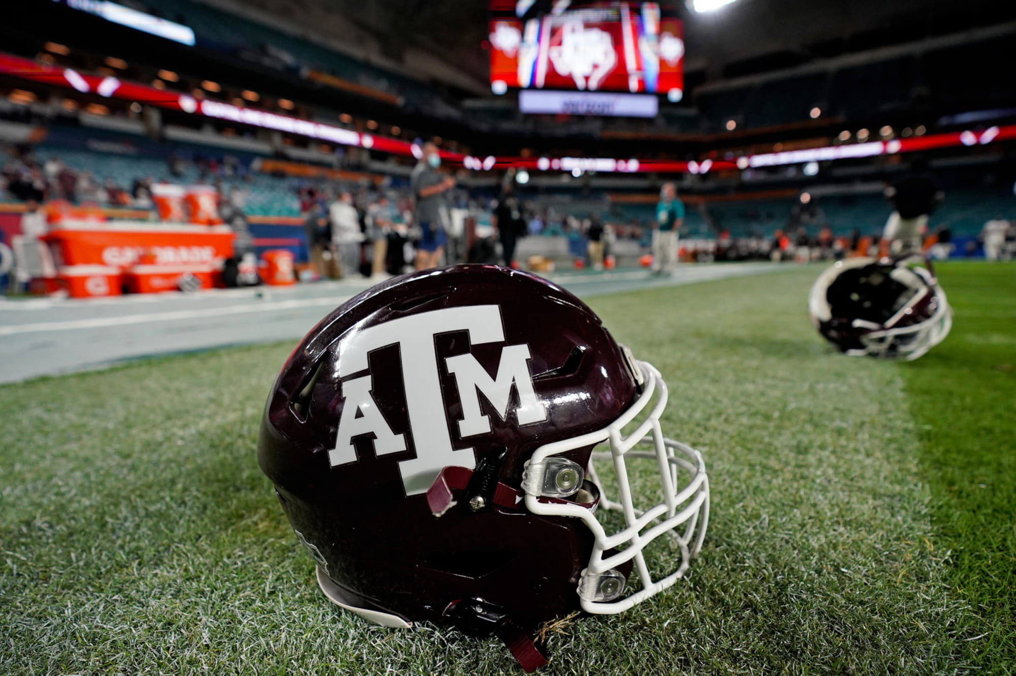 3 big targets for Sark that are trending to Texas A&M
