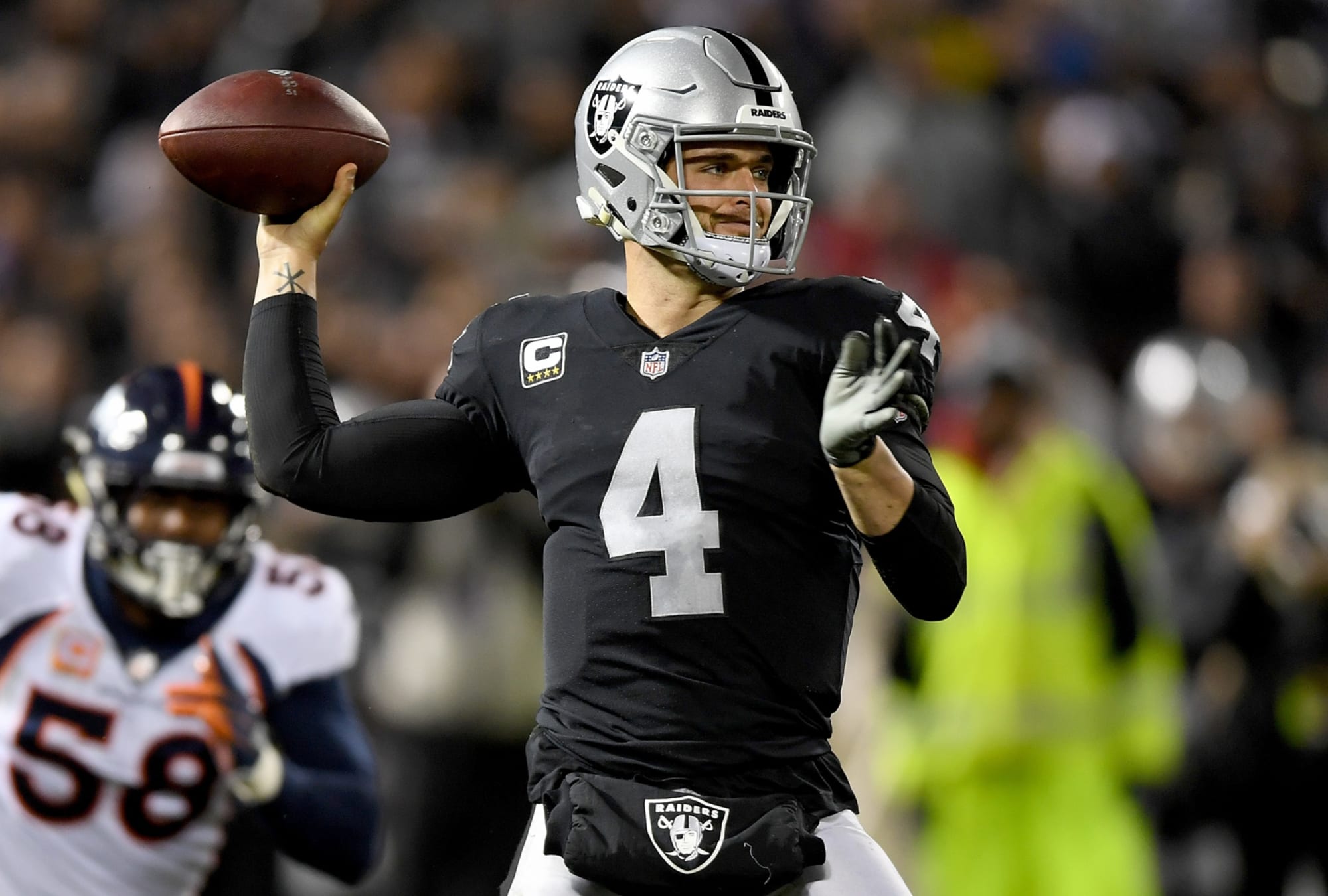 Oakland Raiders uniforms ranked in the top-5 in the NFL