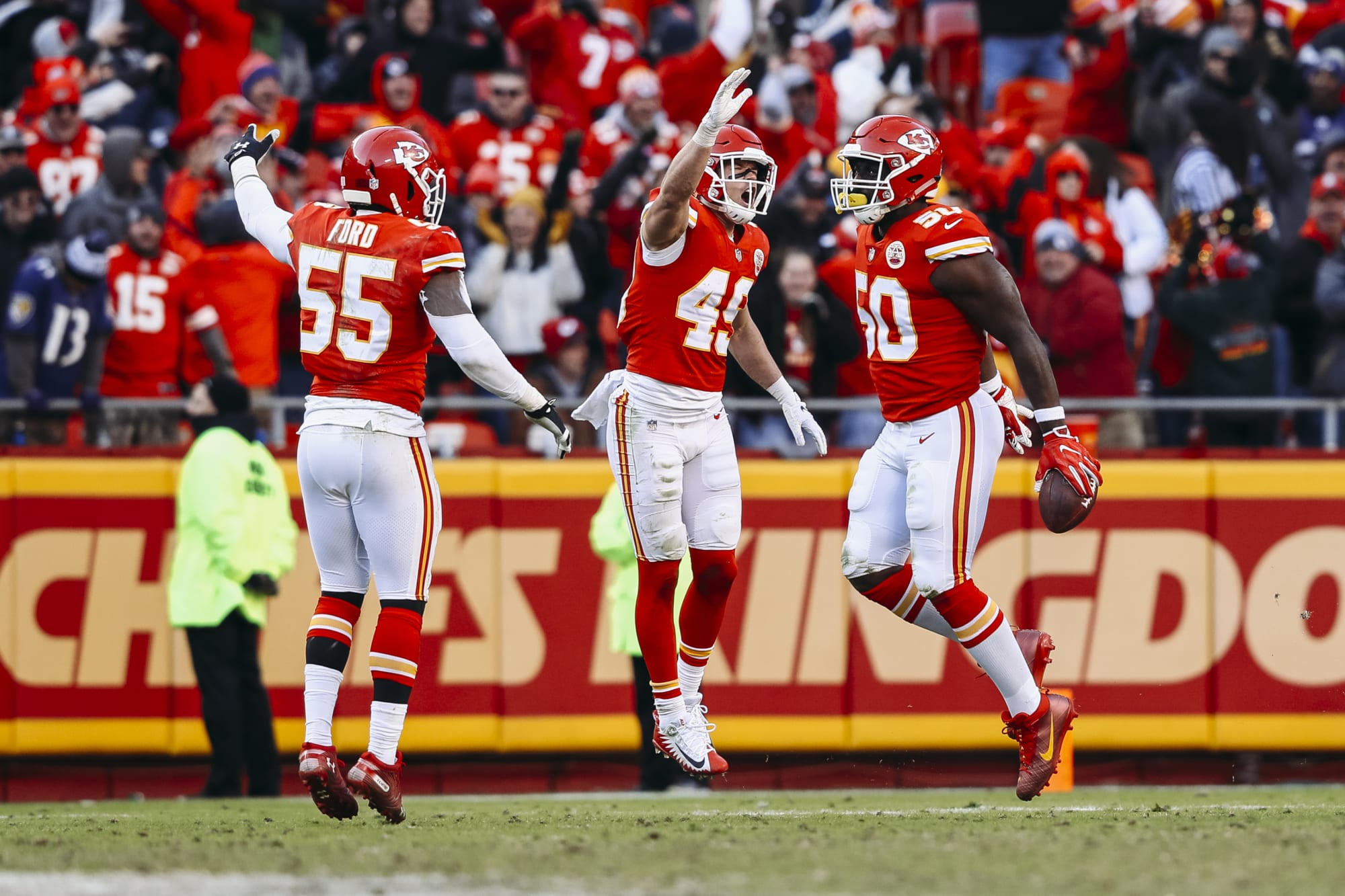 KC Chiefs: Three offensive players needing big seasons in 2019 - Page 3