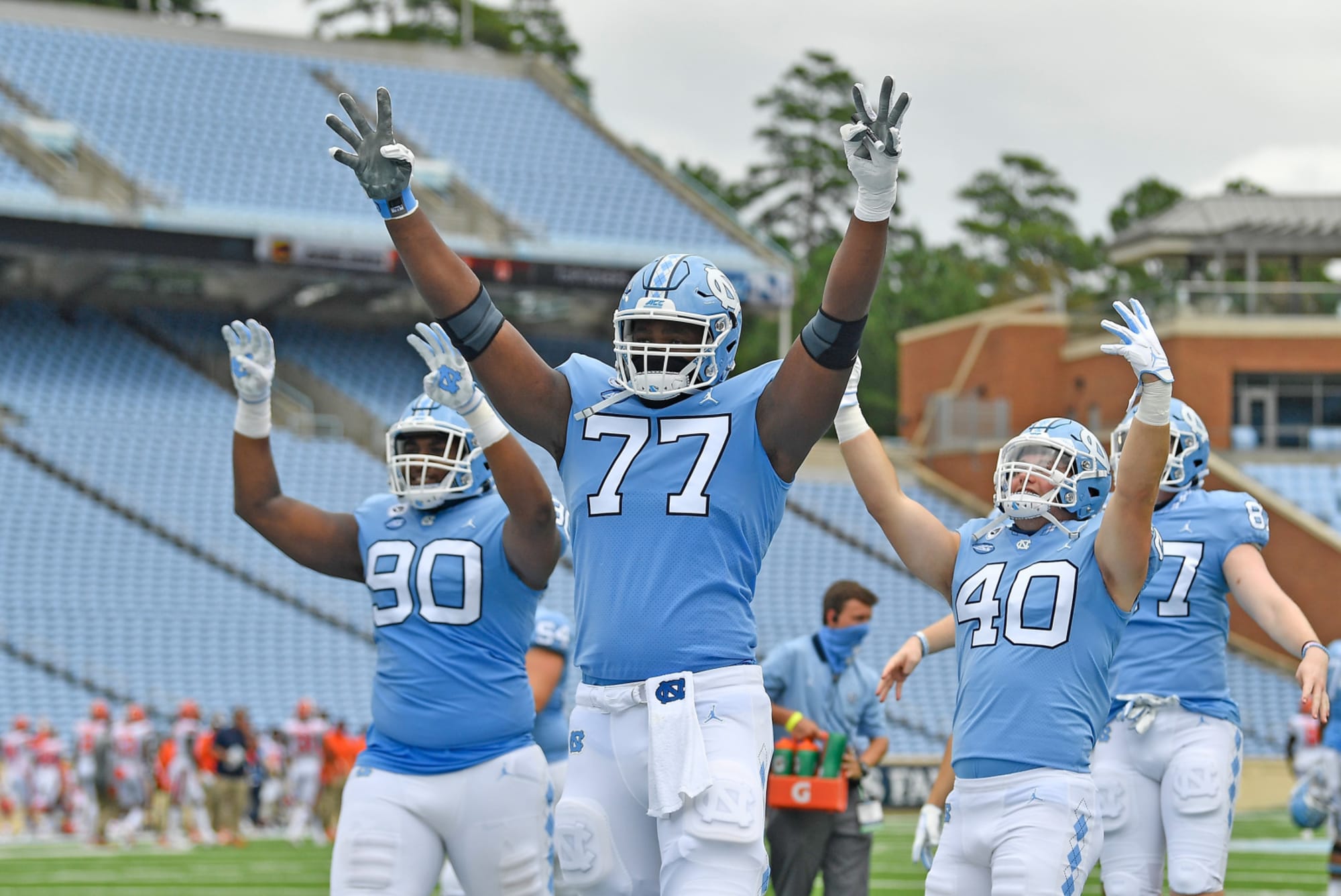 UNC Football: North Carolina outlasts Syracuse in opening day game