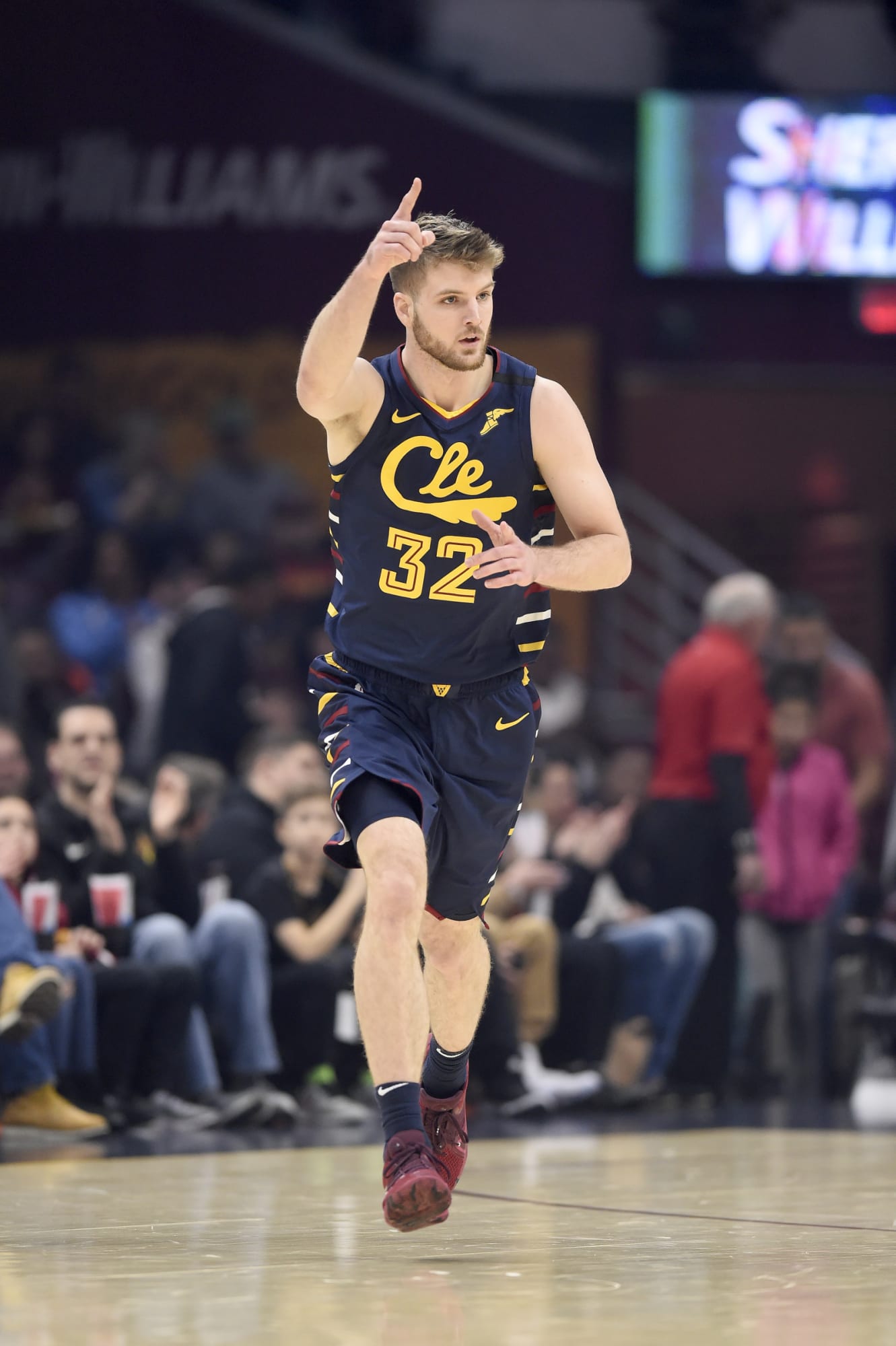 Cleveland Cavaliers 1 key goal for Dean Wade for 202021, if he's around