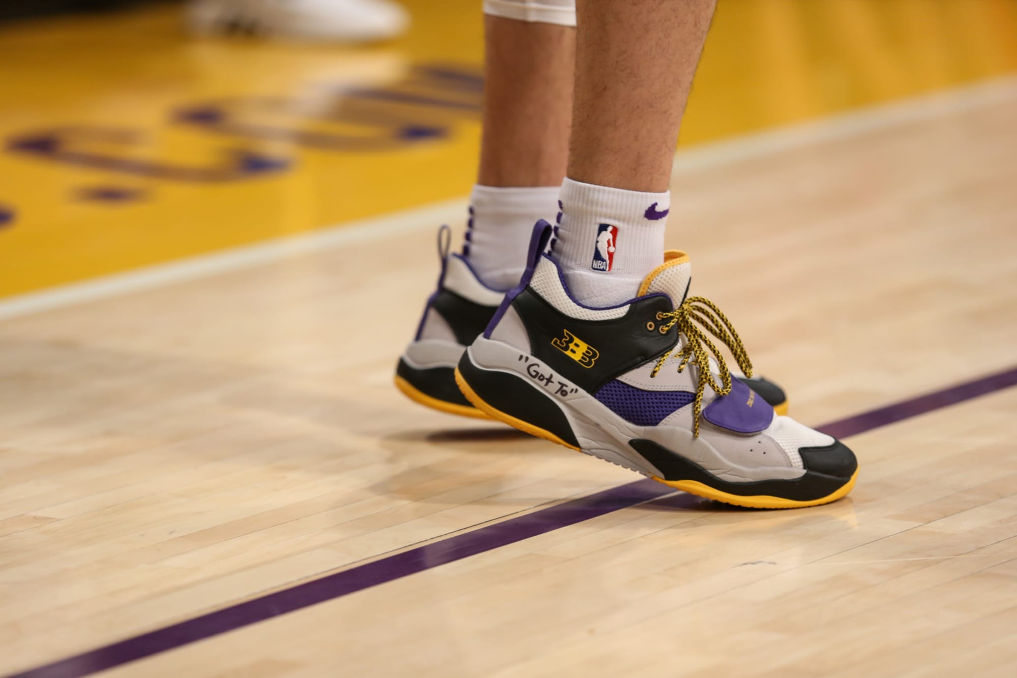 Lakers Rumors: Lonzo Ball willing to make a shoe change