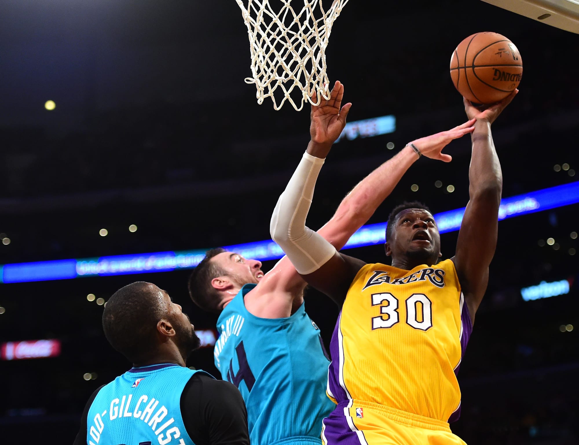 Los Angeles Lakers vs Charlotte How to watch NBA online