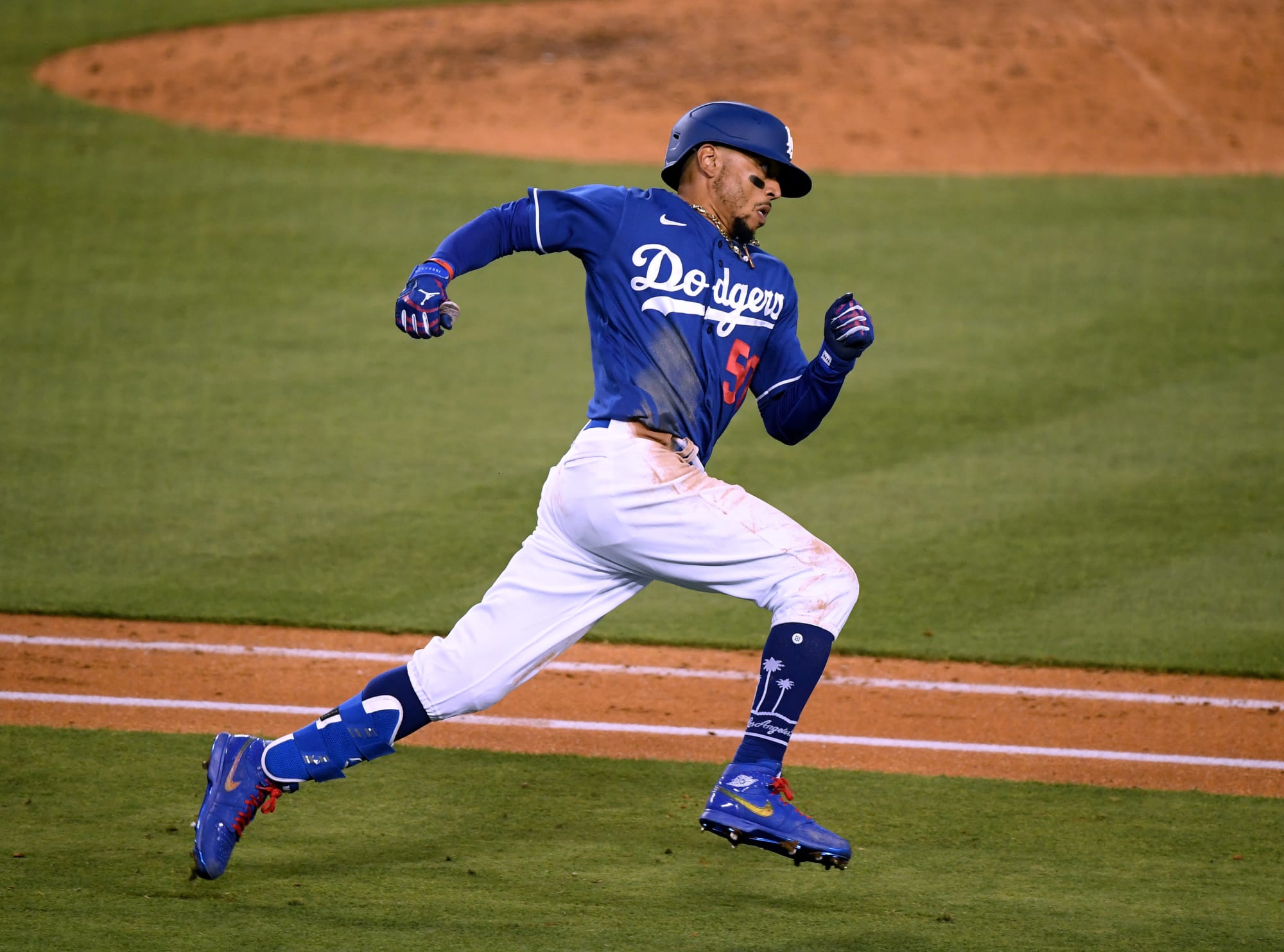 LA Dodgers Mookie Betts made waves in his debut