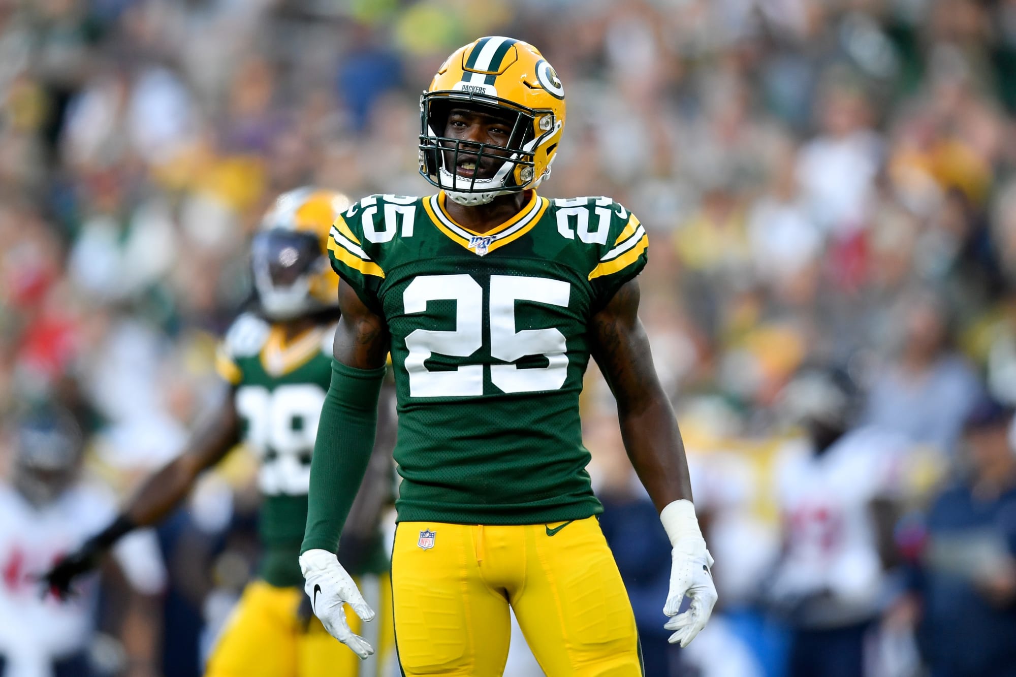 Packers stick to plan of resigning their own free agents