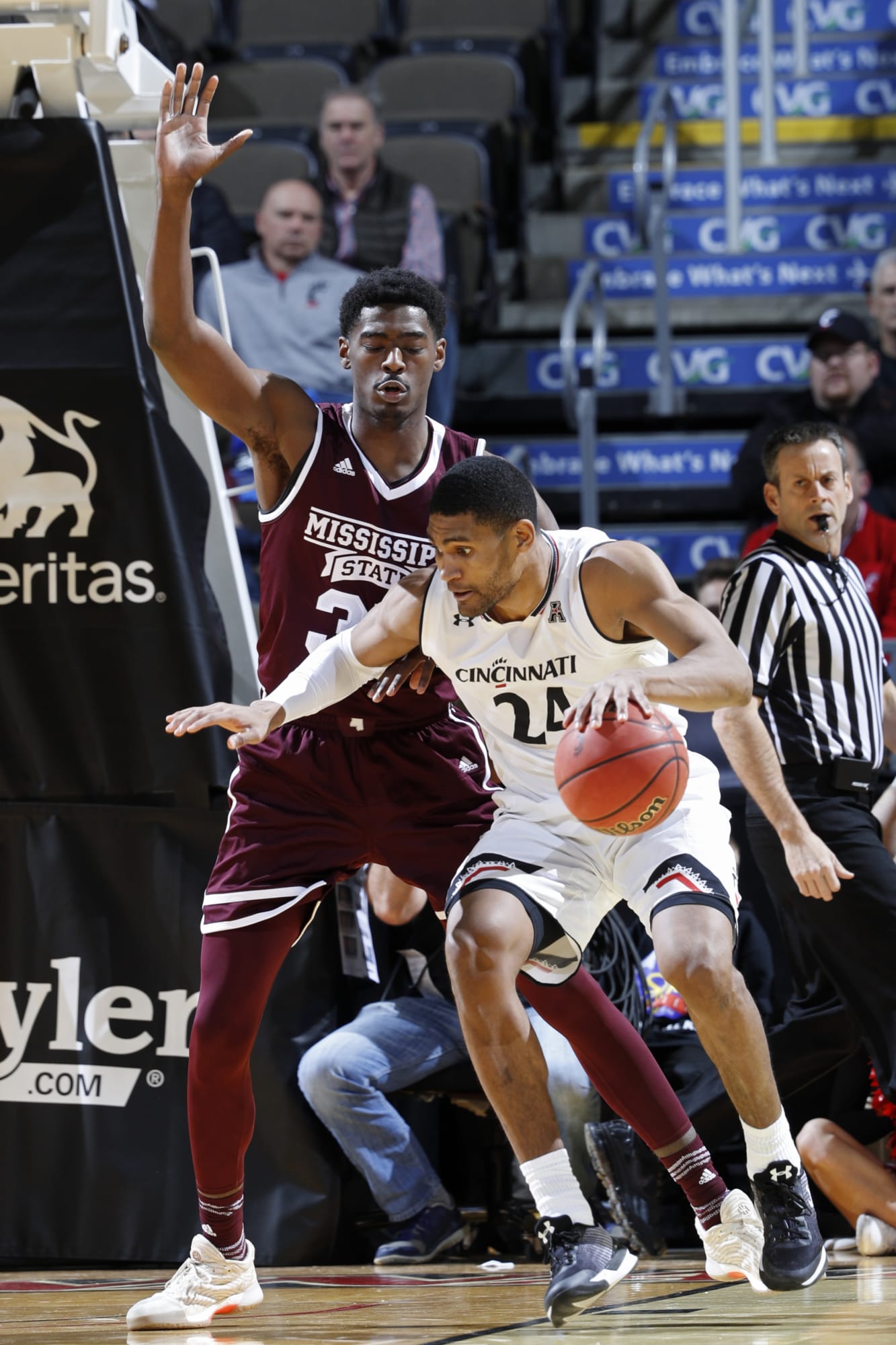 Mississippi State Basketball Aric Holman is Thriving off the Bench