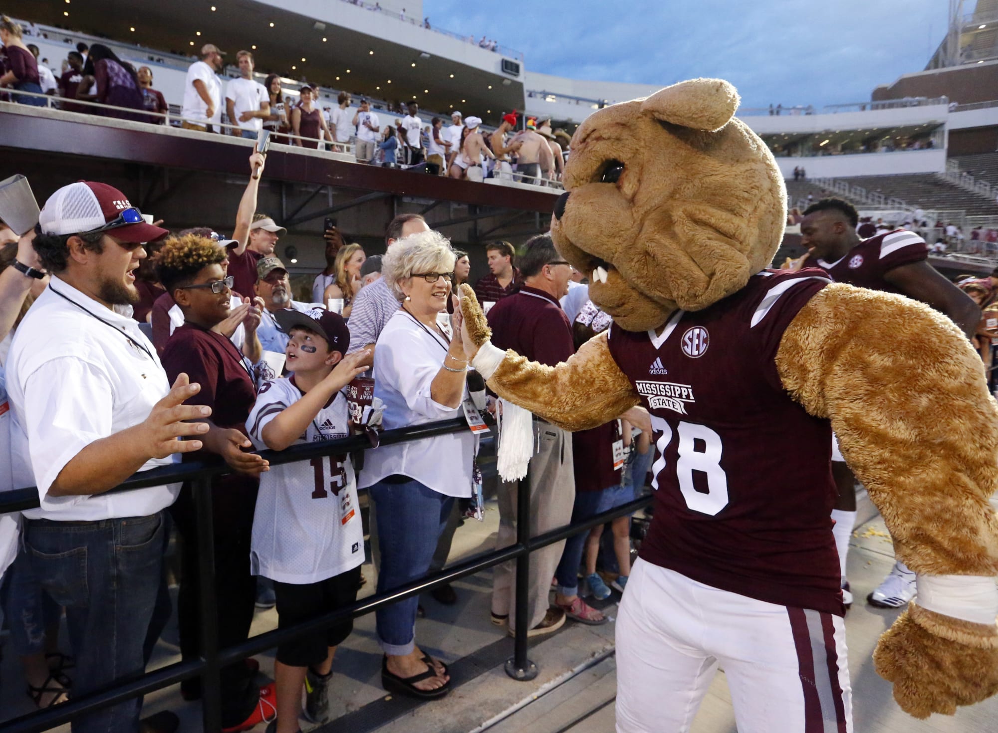 Brandon Cunningham Commits to Mississippi State Football