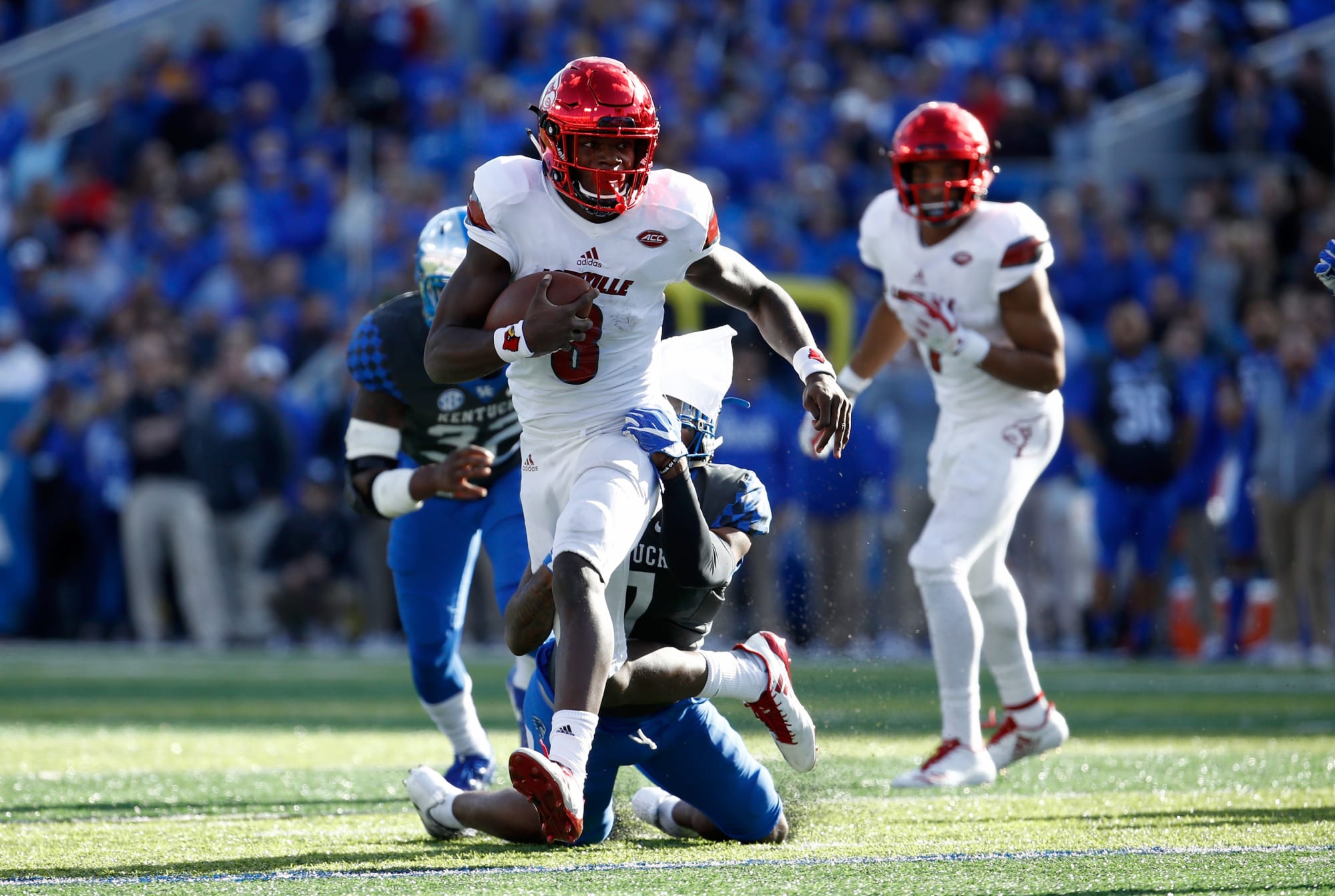 Patriots Rumors New England is team most interested in Lamar Jackson