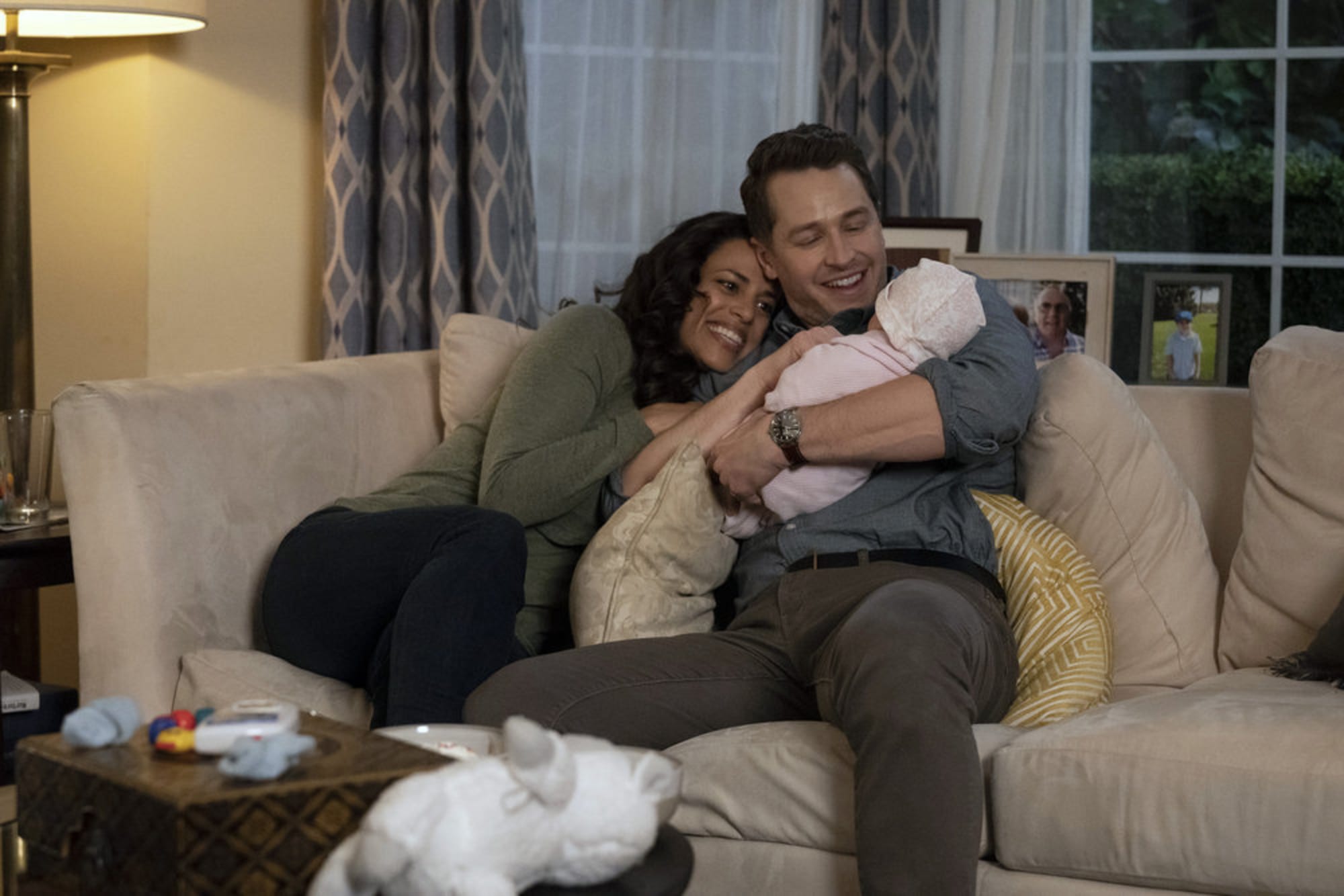 new-manifest-season-4-photo-hints-at-major-time-jump-for-baby-eden