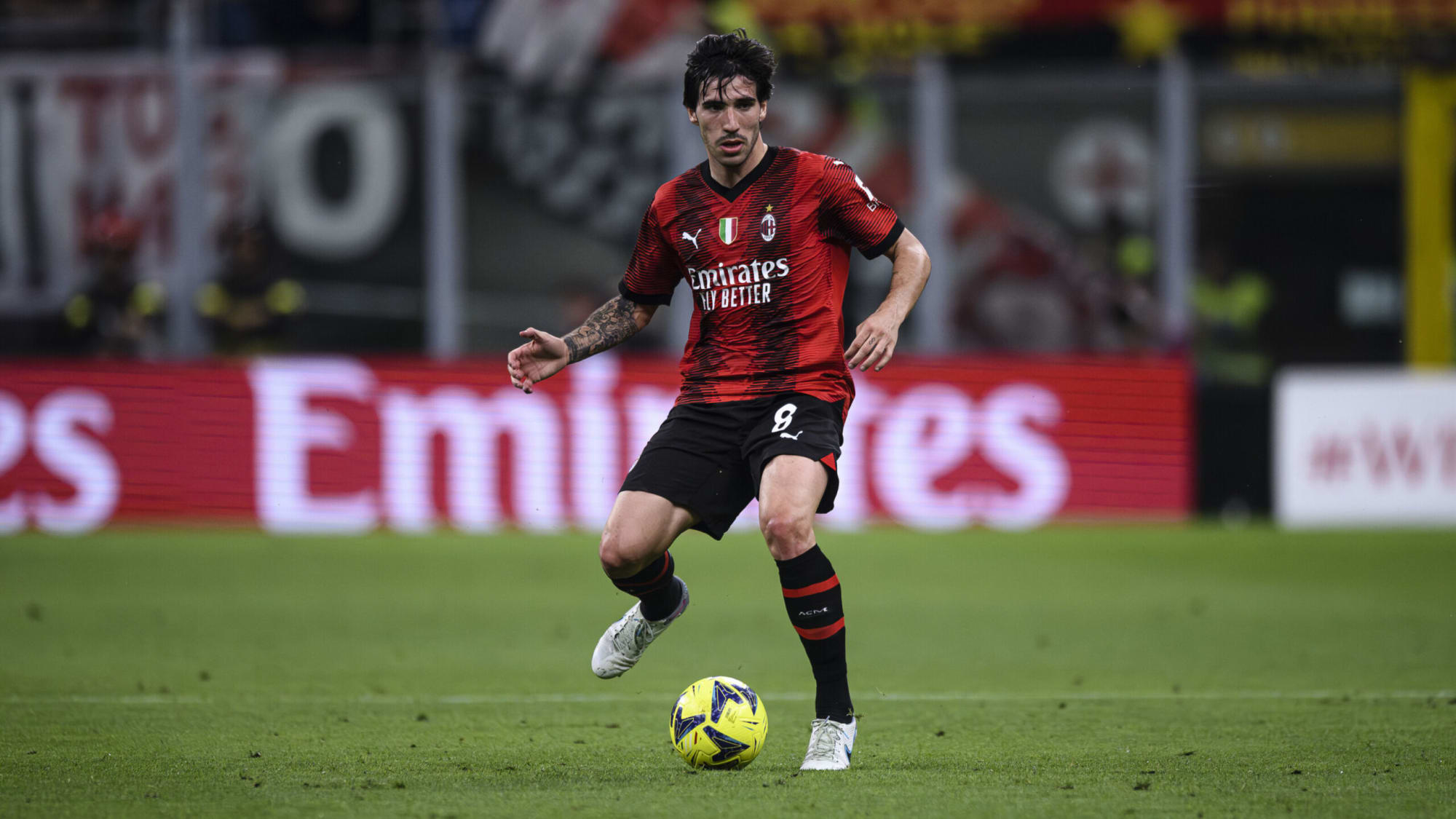Milan’s Sandro Tonali agrees to deal with Newcastle United