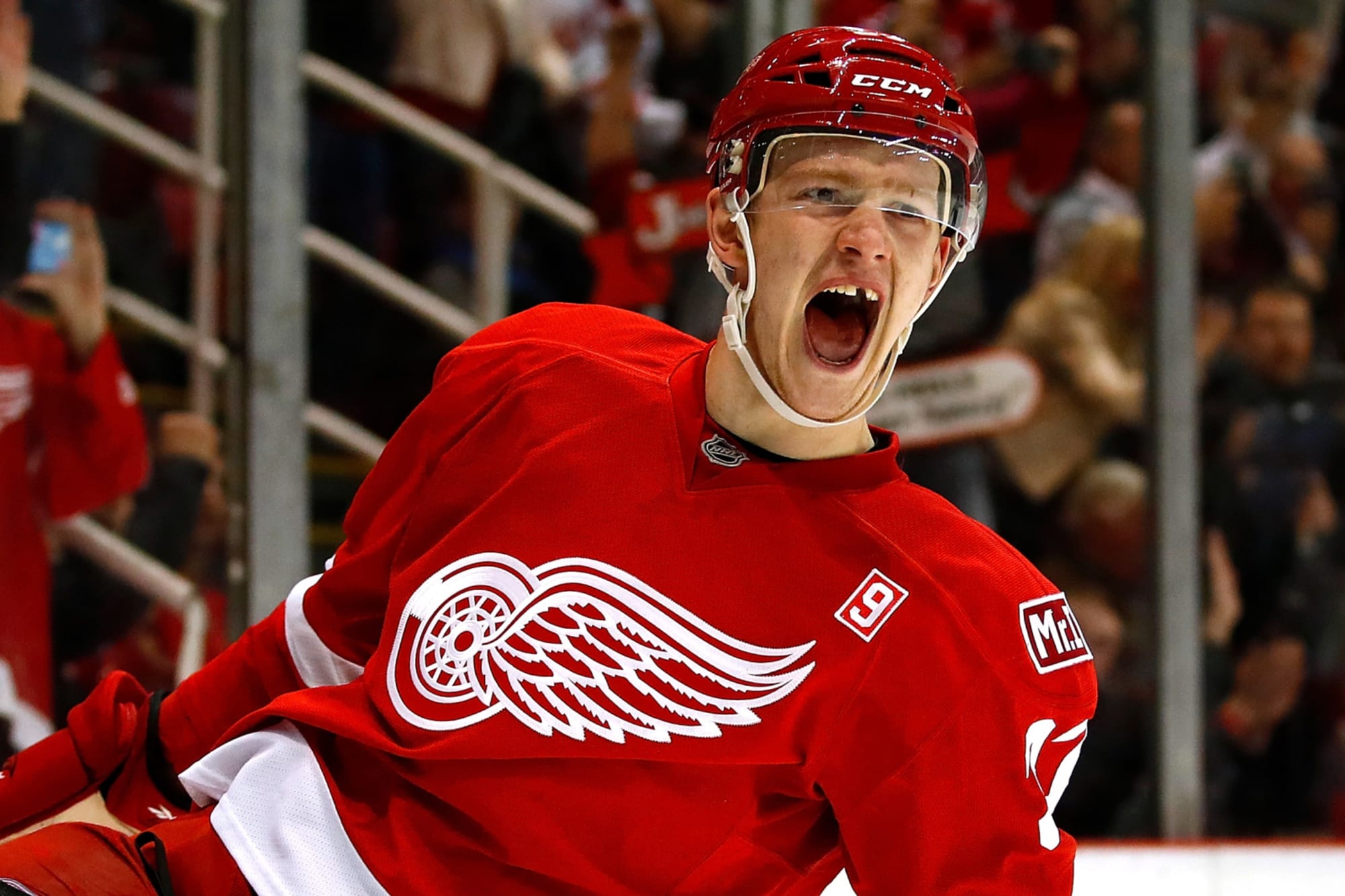 evgeny-svechnikov-will-be-a-regular-in-2020-2021-red-wings-lineup