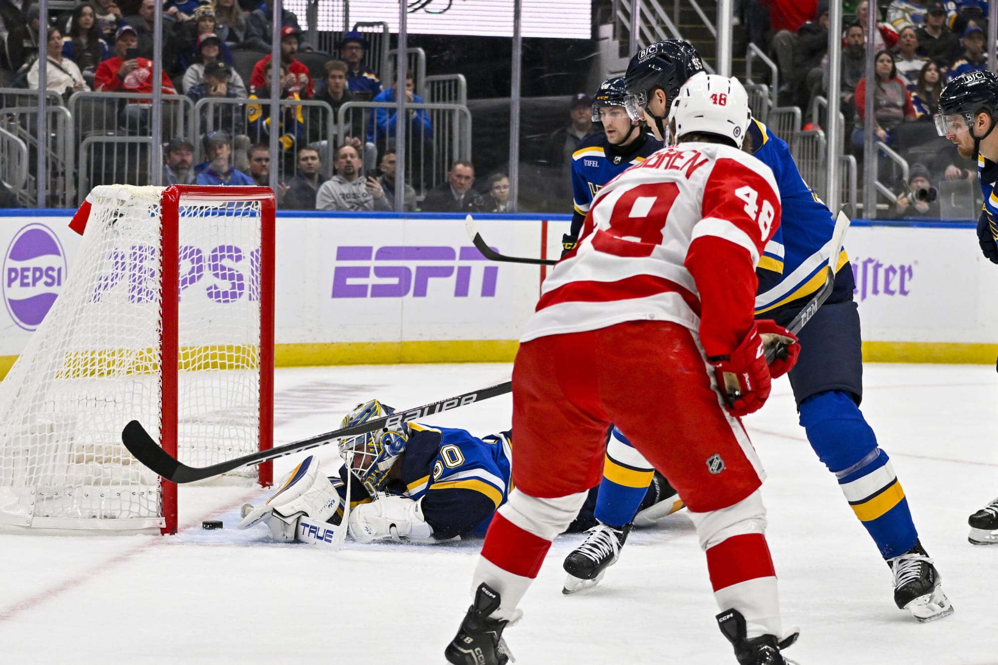 Detroit Red Wings Win 6-4 Against Blues, David Perron Suspended ...