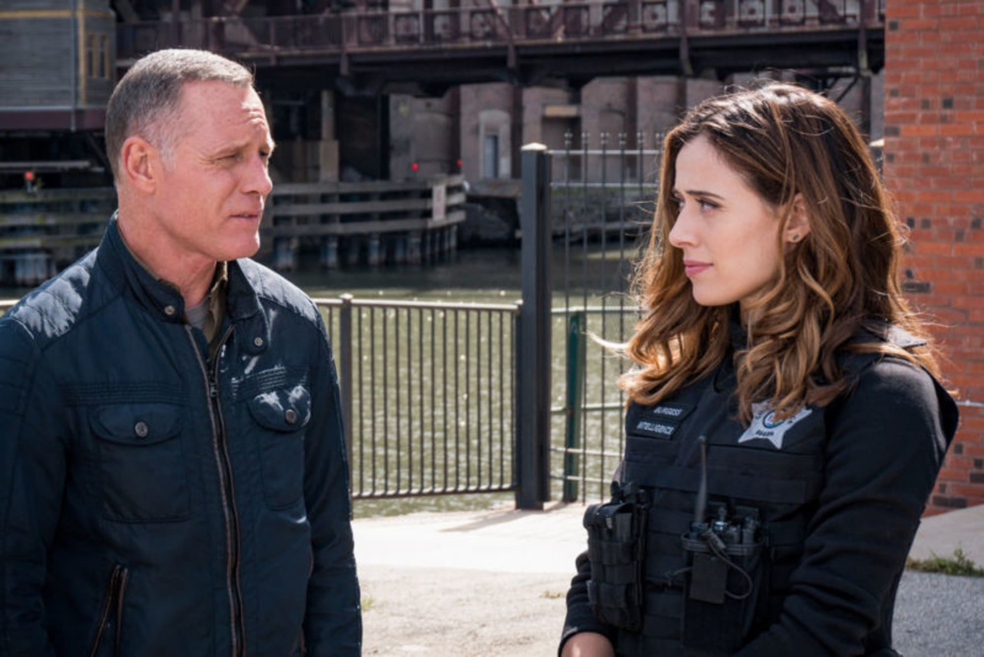 dating guide for chicago pd season 6