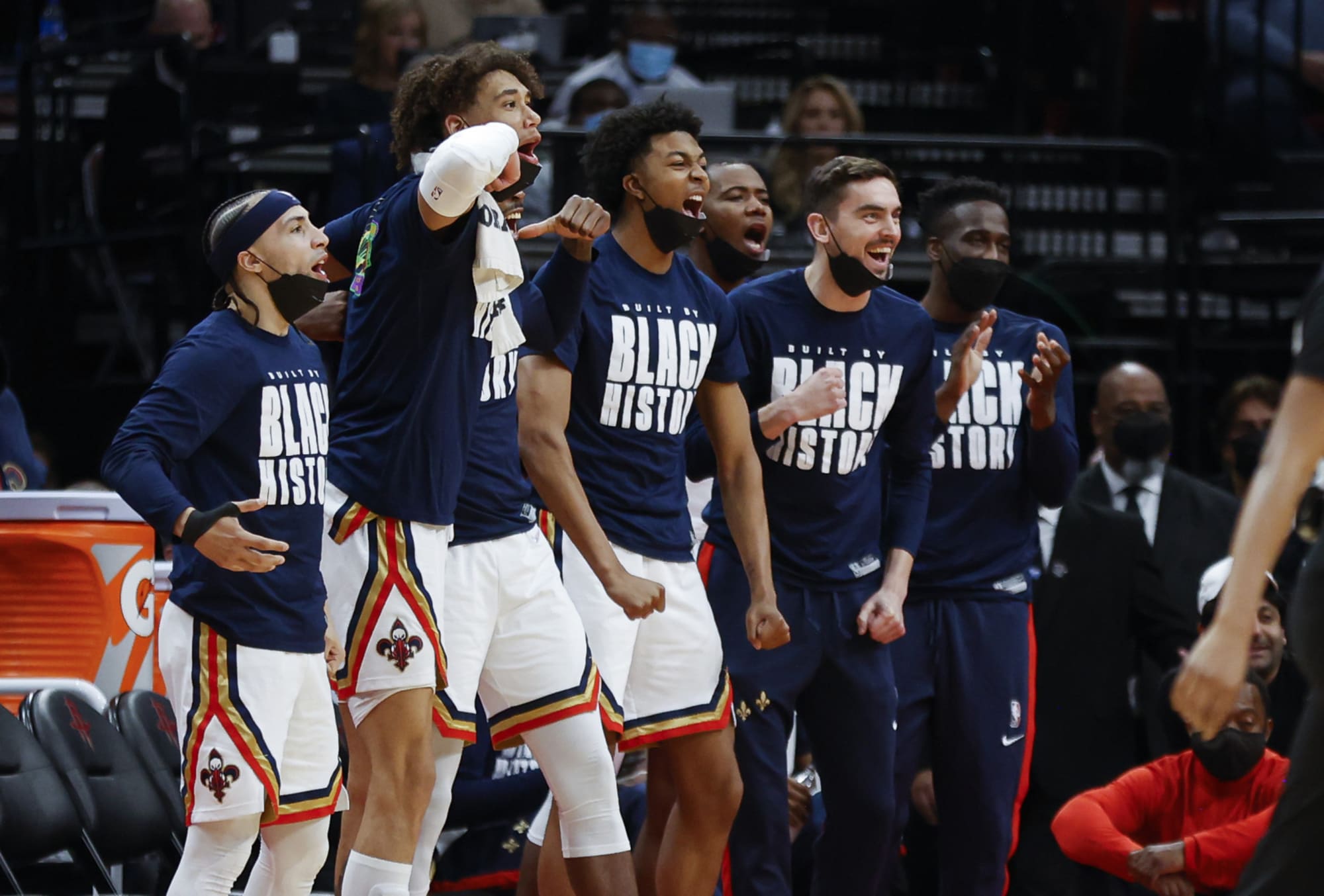 Pelicans' odds vs. Rockets Can New Orleans keep rolling?