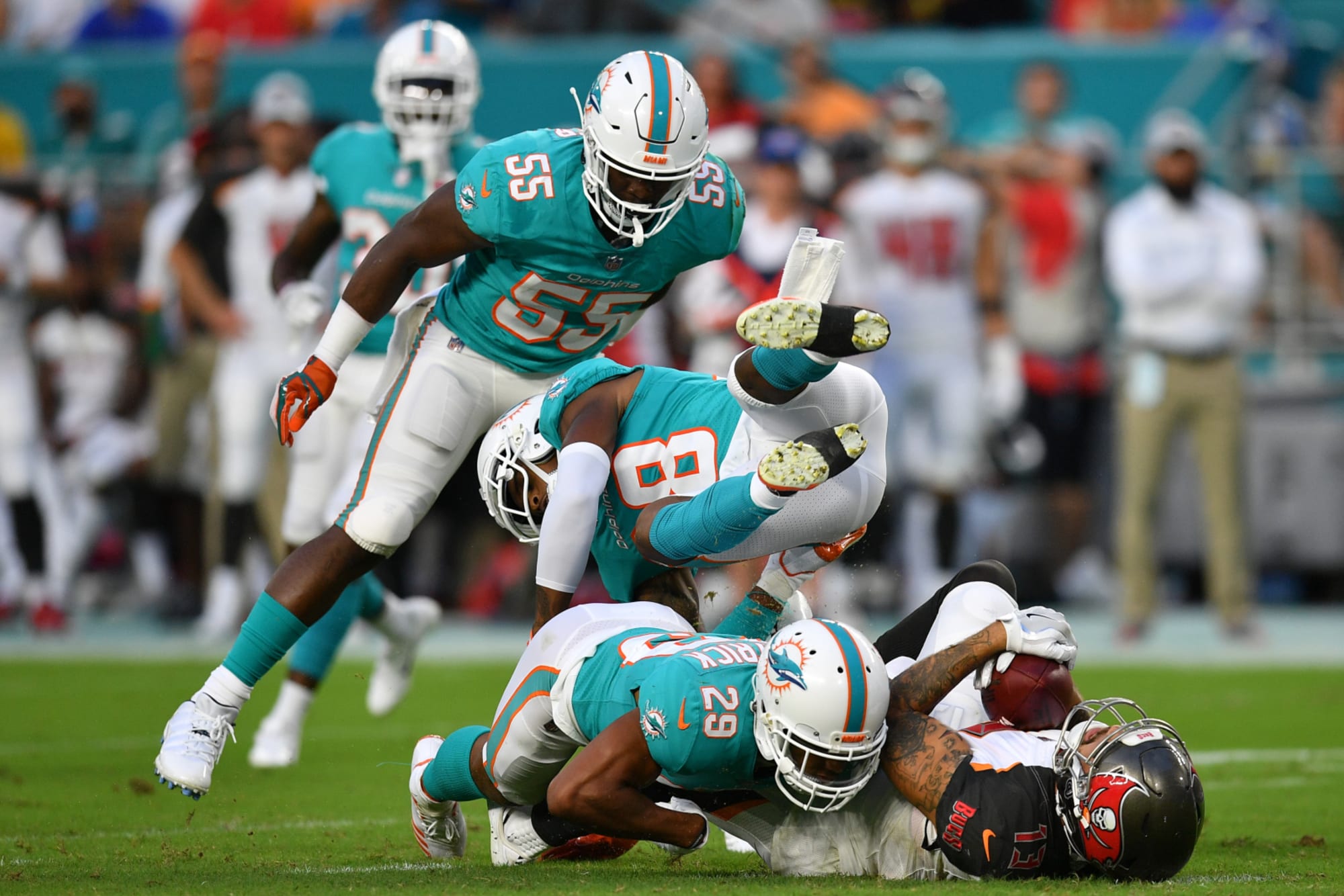 Miami Dolphins rookies class shine in their first NFL game