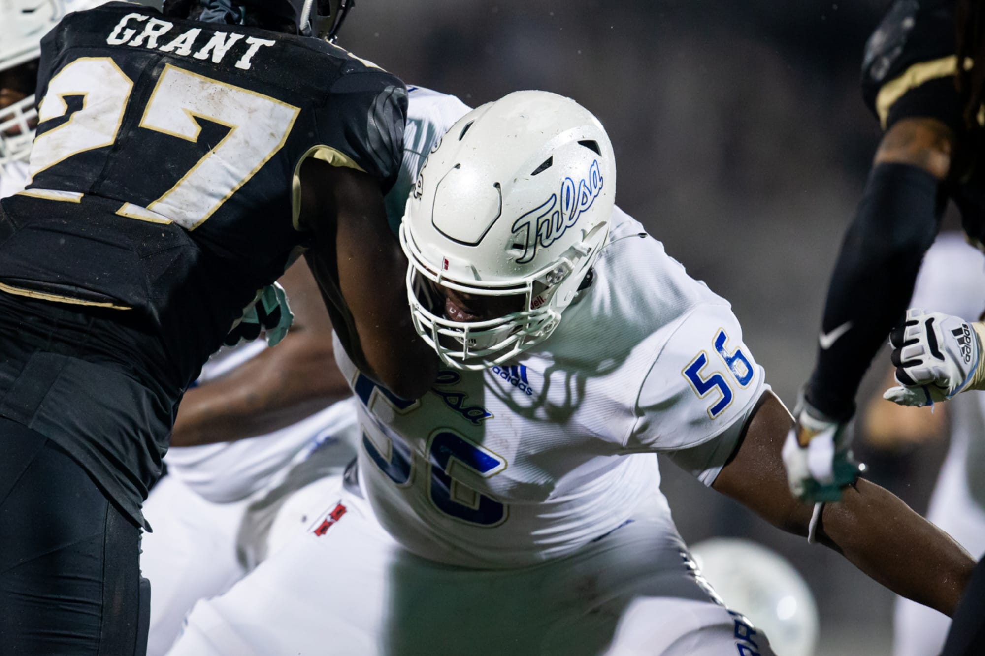 Miami Dolphins land offensive tackle in latest mock draft