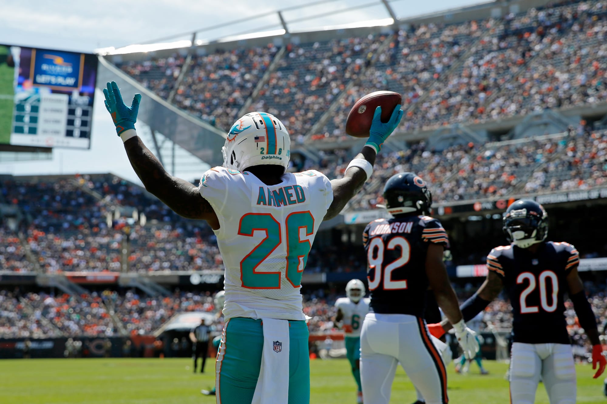 Miami Dolphins down to one RB after Ahmed tests positive for COVID