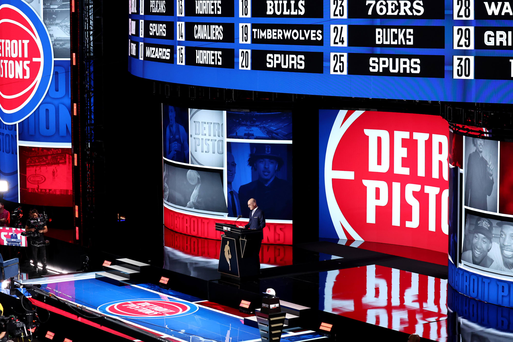 Who the Pistons chose in a poll of NBA Mock Drafts