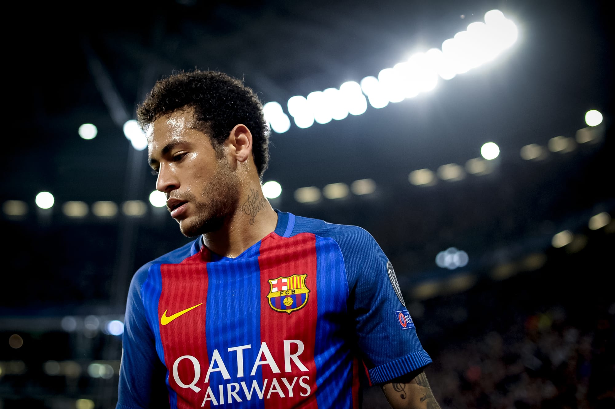 Barcelona drama Neymar is fighting Lionel Messi for control