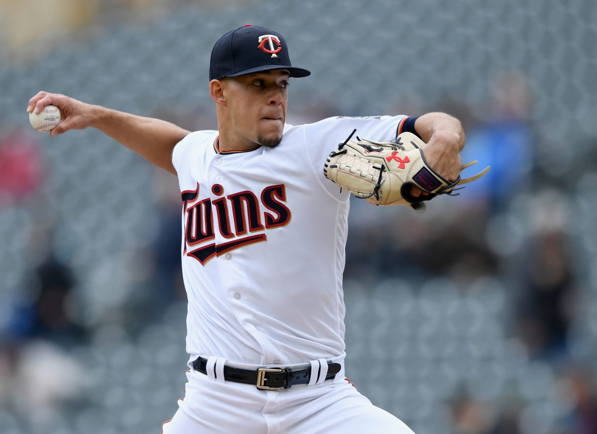 Jose Berrios exits with injury as Minnesota Twins sneak by Royals