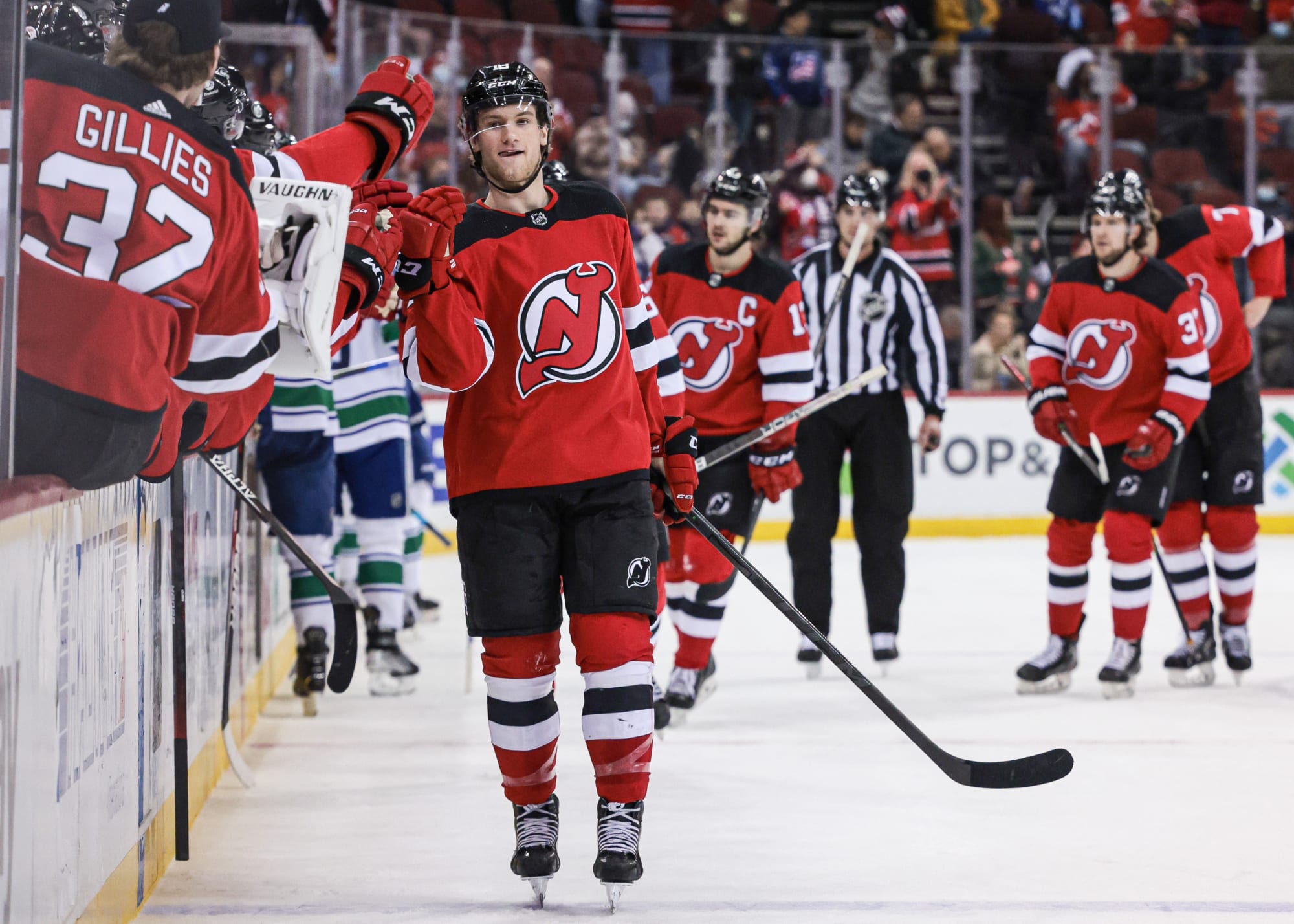New Jersey Devils: Dawson Mercer Finding Chemistry With Jack Hughes