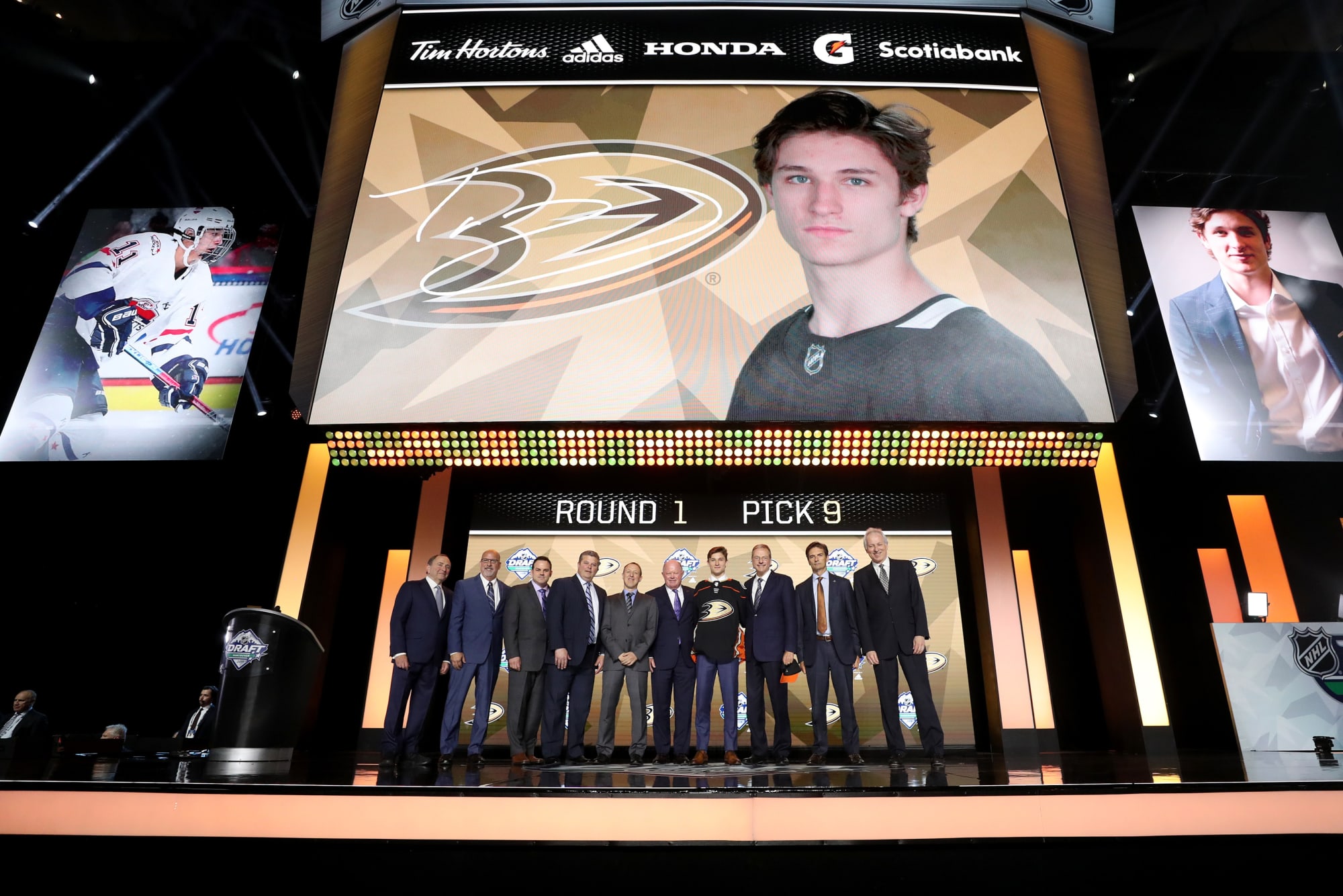Round Table Predicting the Anaheim Ducks Top 3 Picks of the 2020 Draft