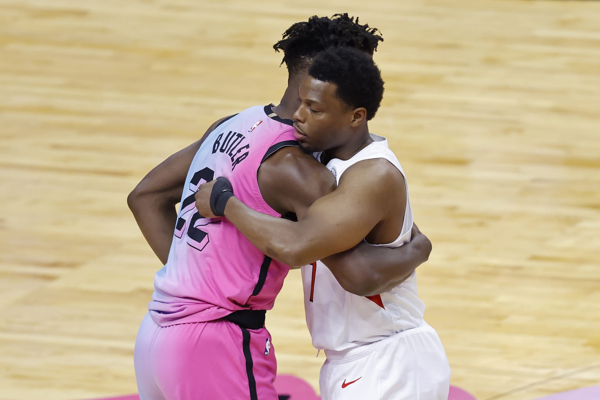 Toronto Raptors: Jimmy Butler hints that Kyle Lowry might come to Miami