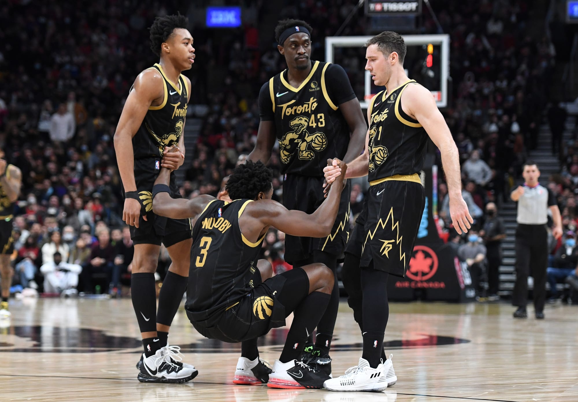 What will the Toronto Raptors do with their unused roster spot?