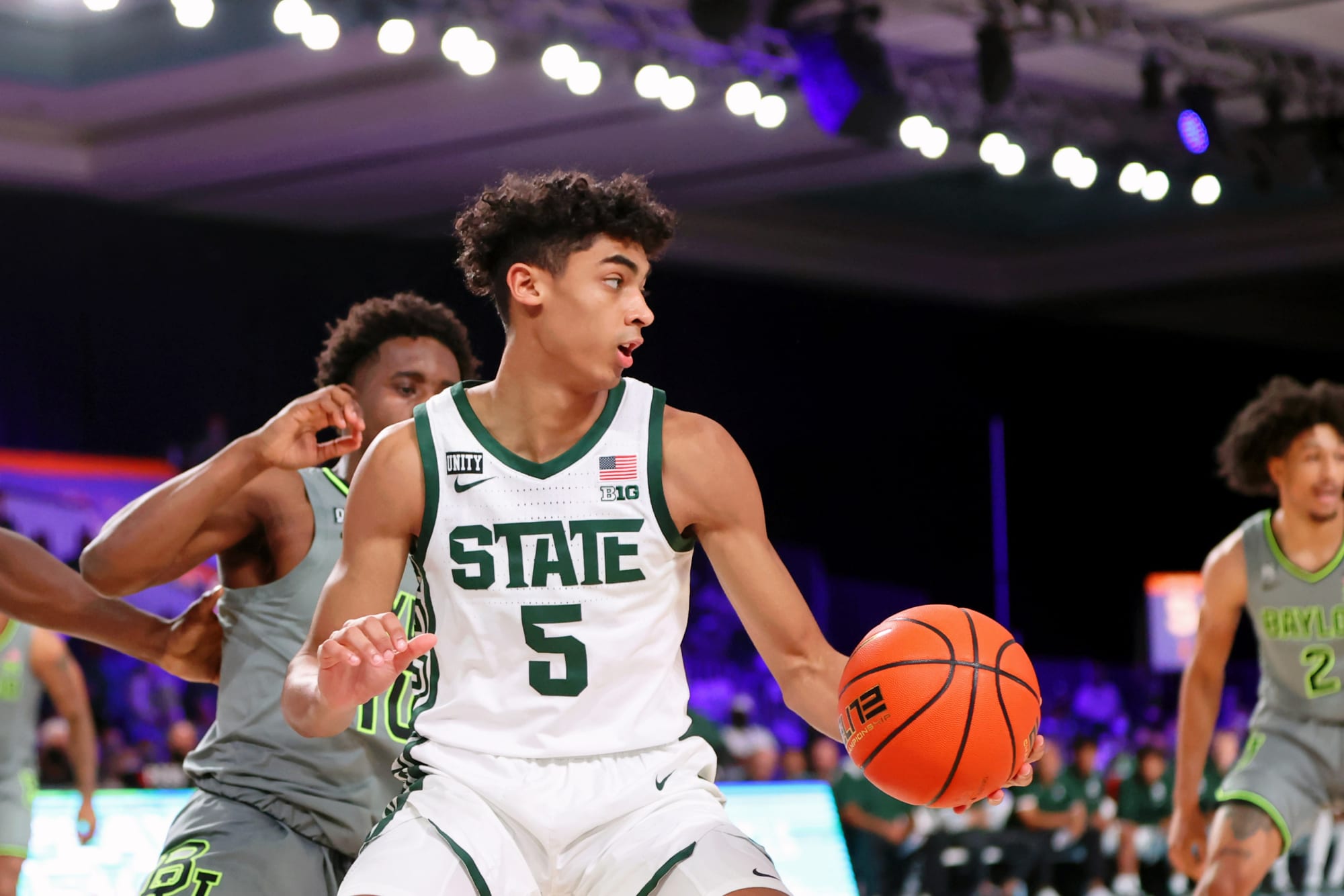 Raptors could target athletic guard Max Christie in 2022 Draft